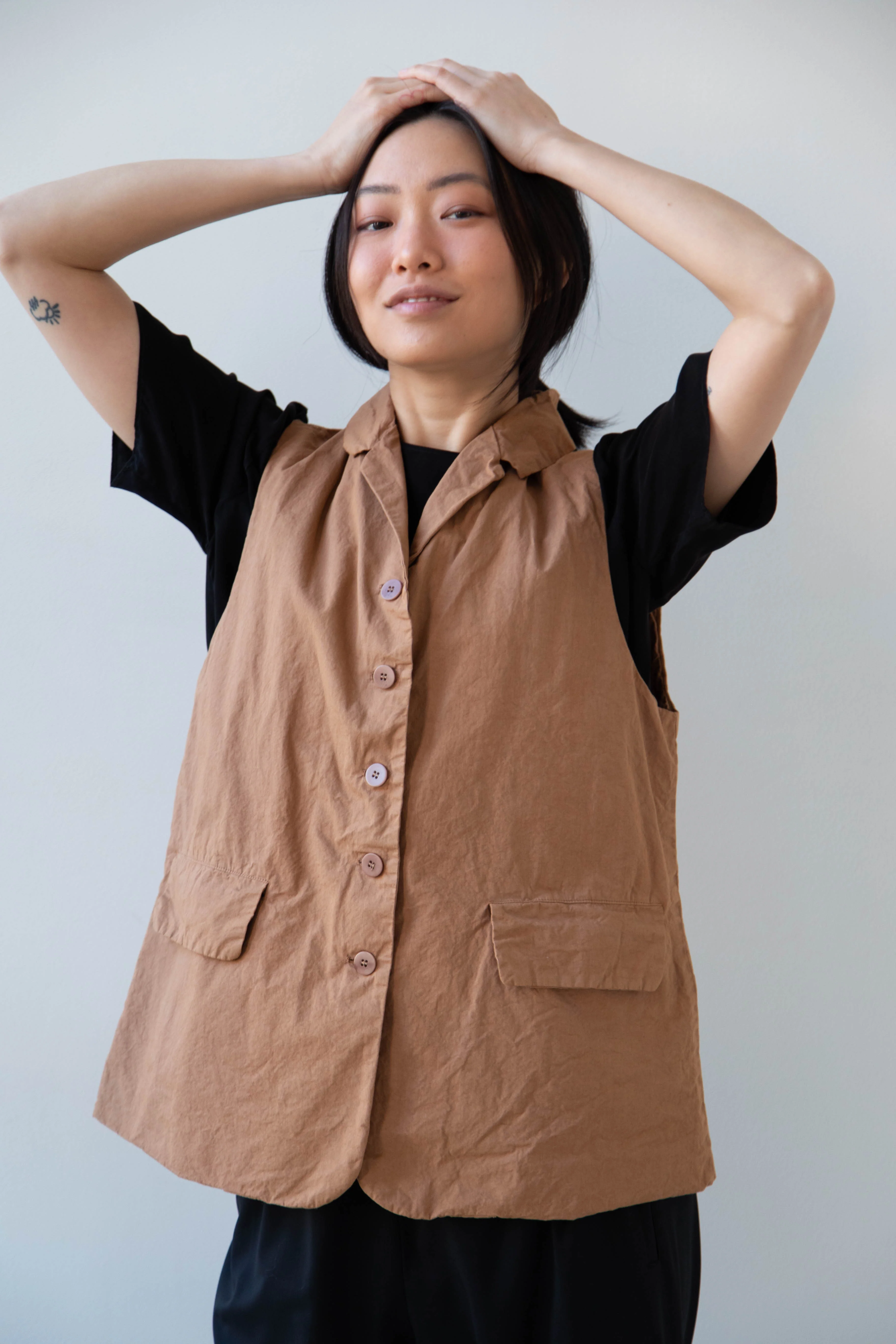 Album di Famiglia | Sleeveless Blazer CC in Pottery - Image 30