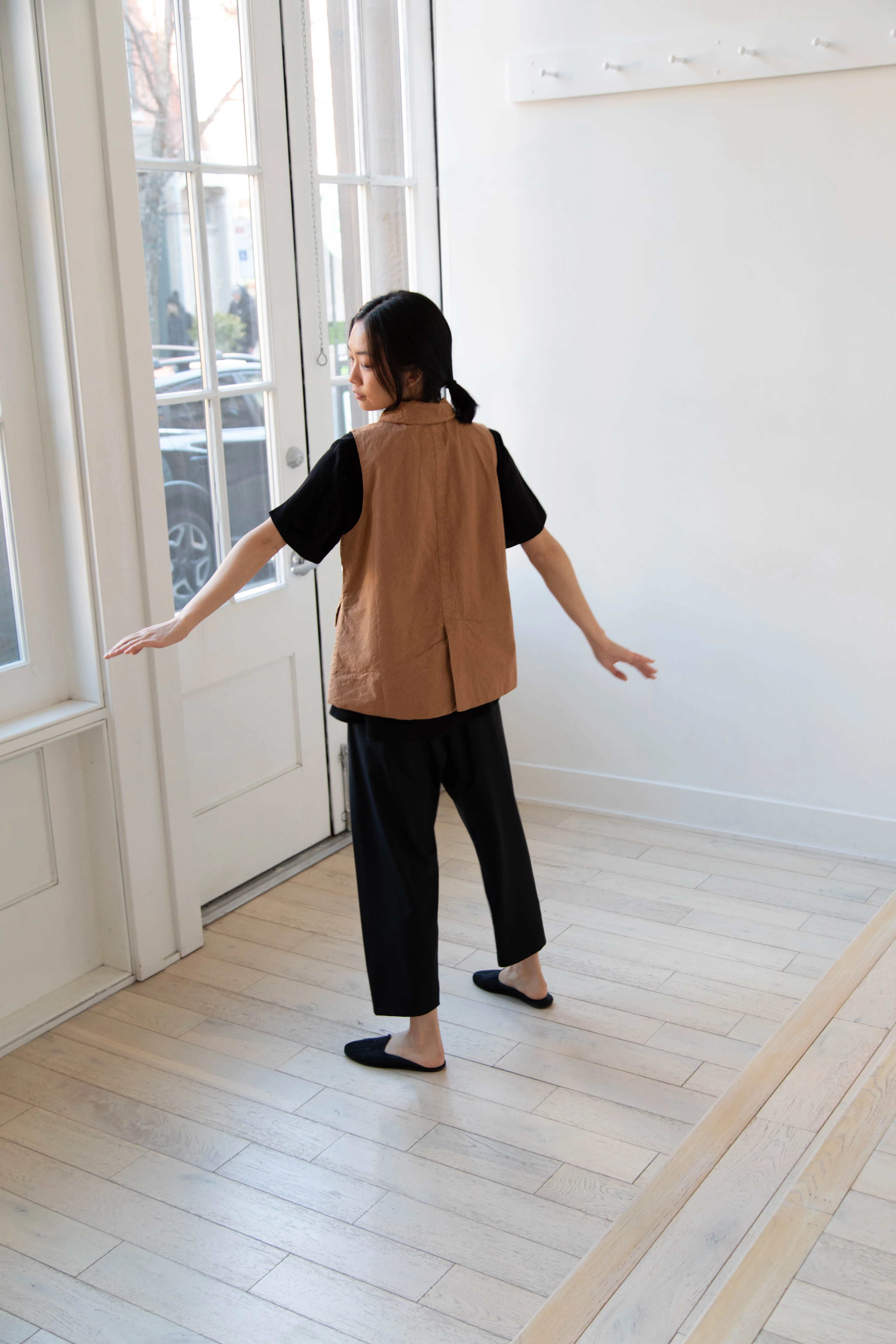 Album di Famiglia | Sleeveless Blazer CC in Pottery - Image 33