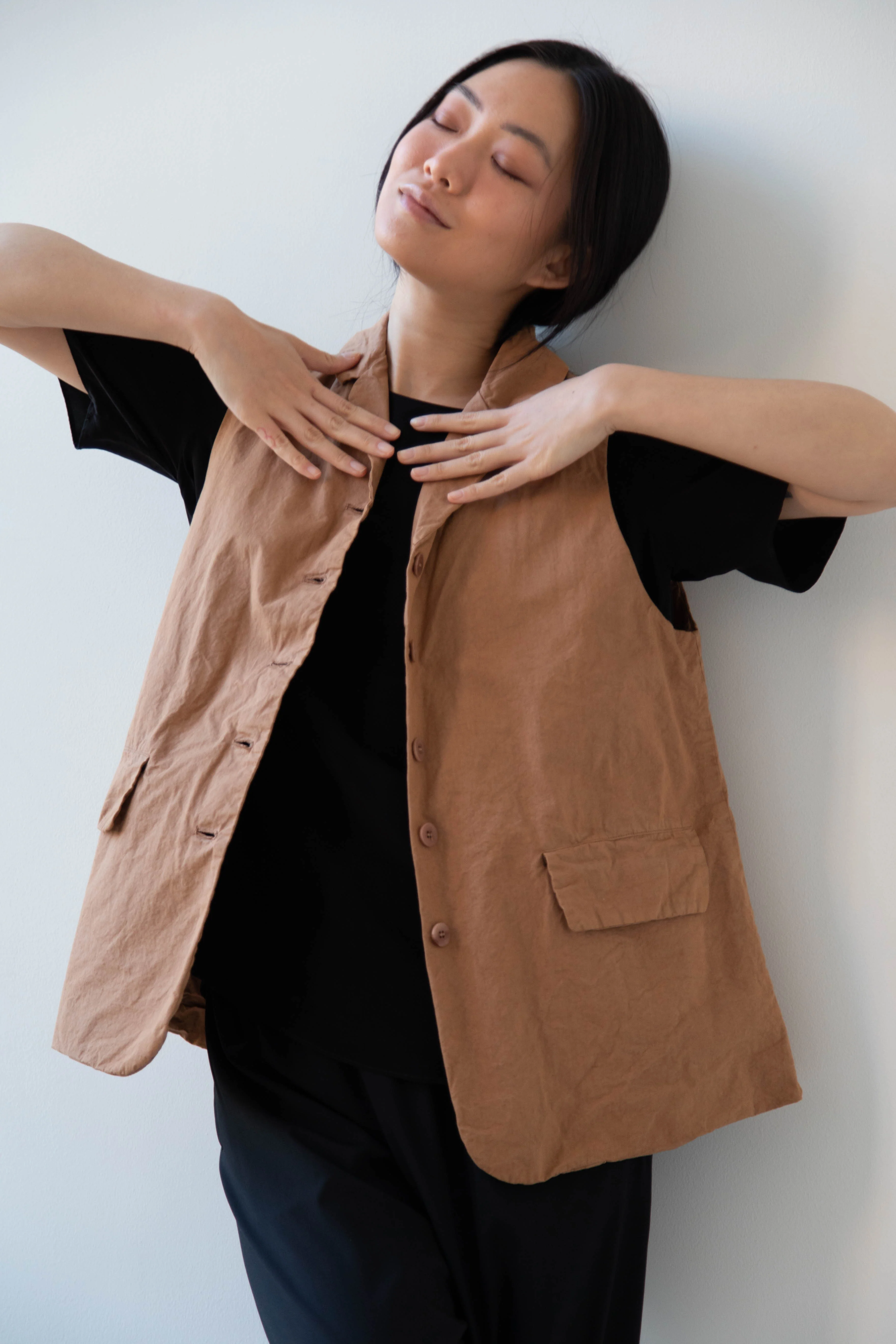 Album di Famiglia | Sleeveless Blazer CC in Pottery - Image 5
