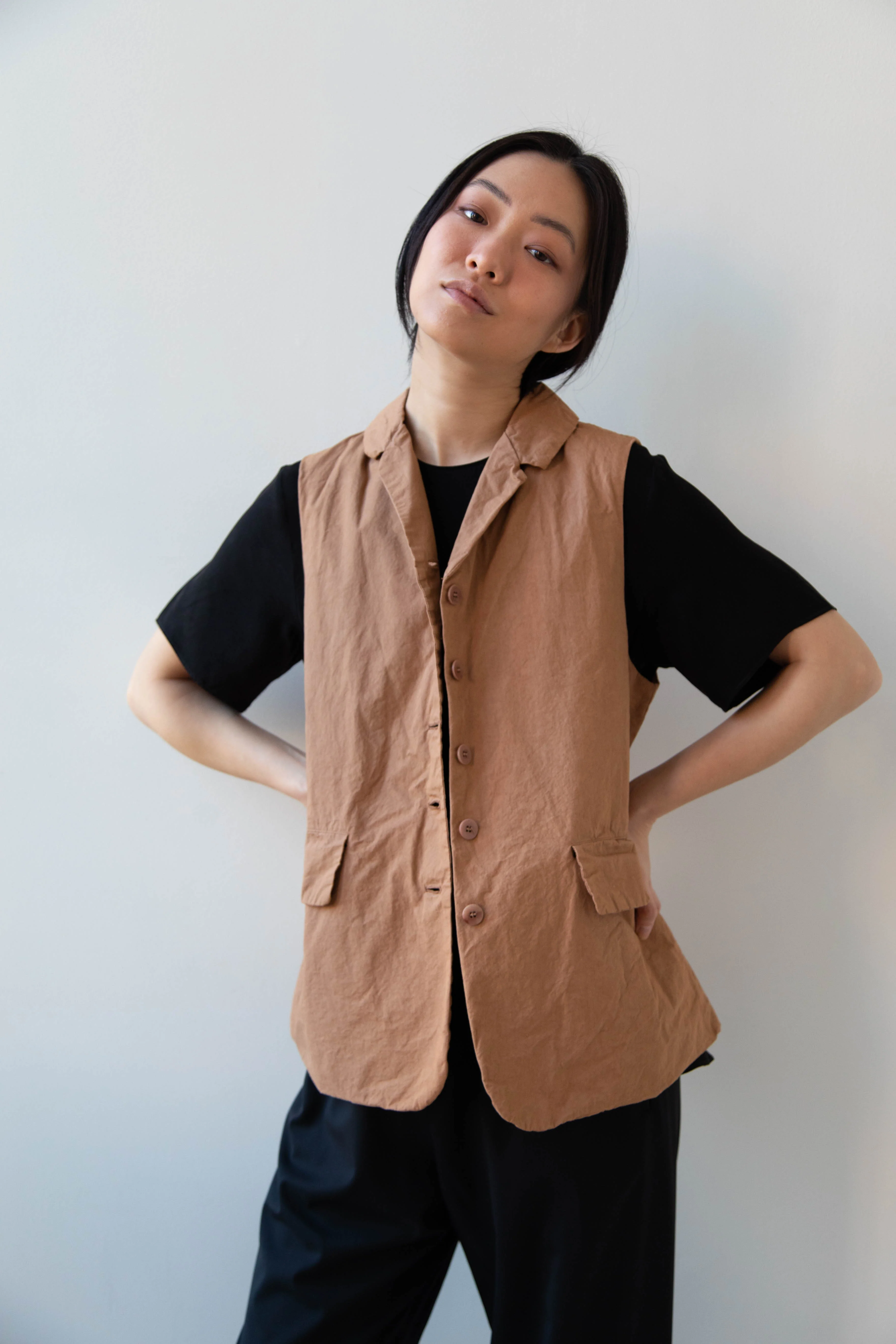 Album di Famiglia | Sleeveless Blazer CC in Pottery - Image 8