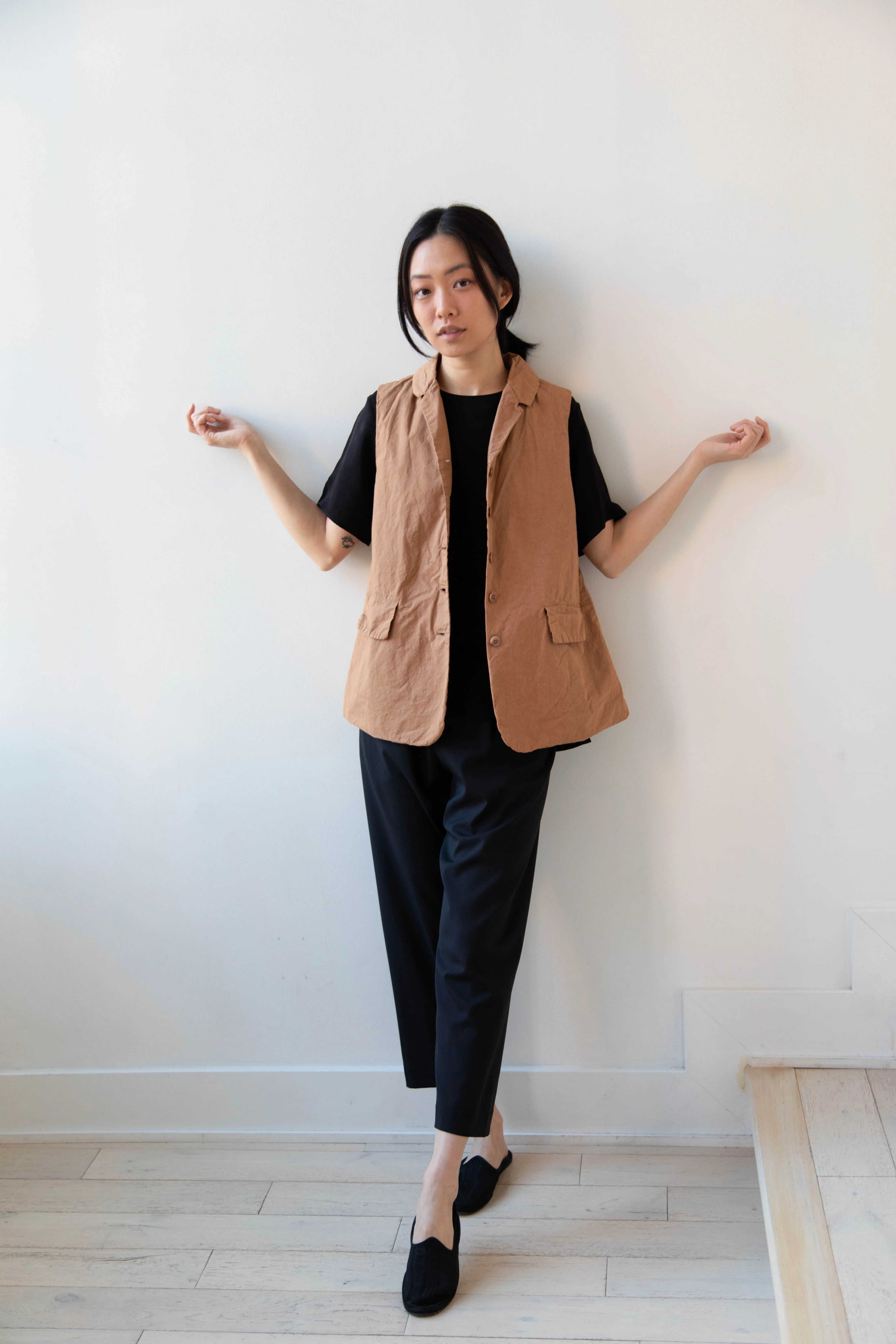 Album di Famiglia | Sleeveless Blazer CC in Pottery - Image 9