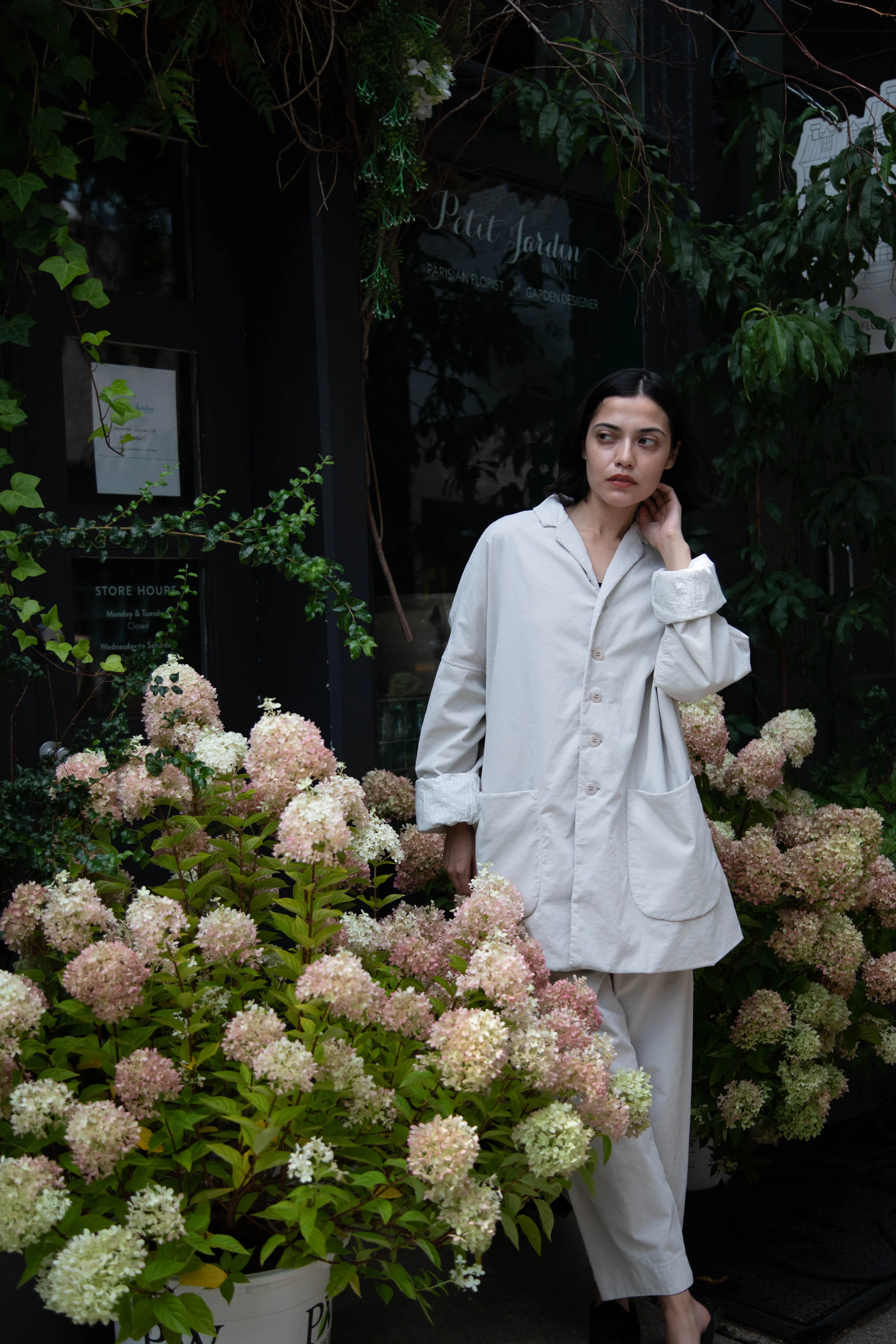 Album di Famiglia | Velvet Big Blazer in Fog - Image 39