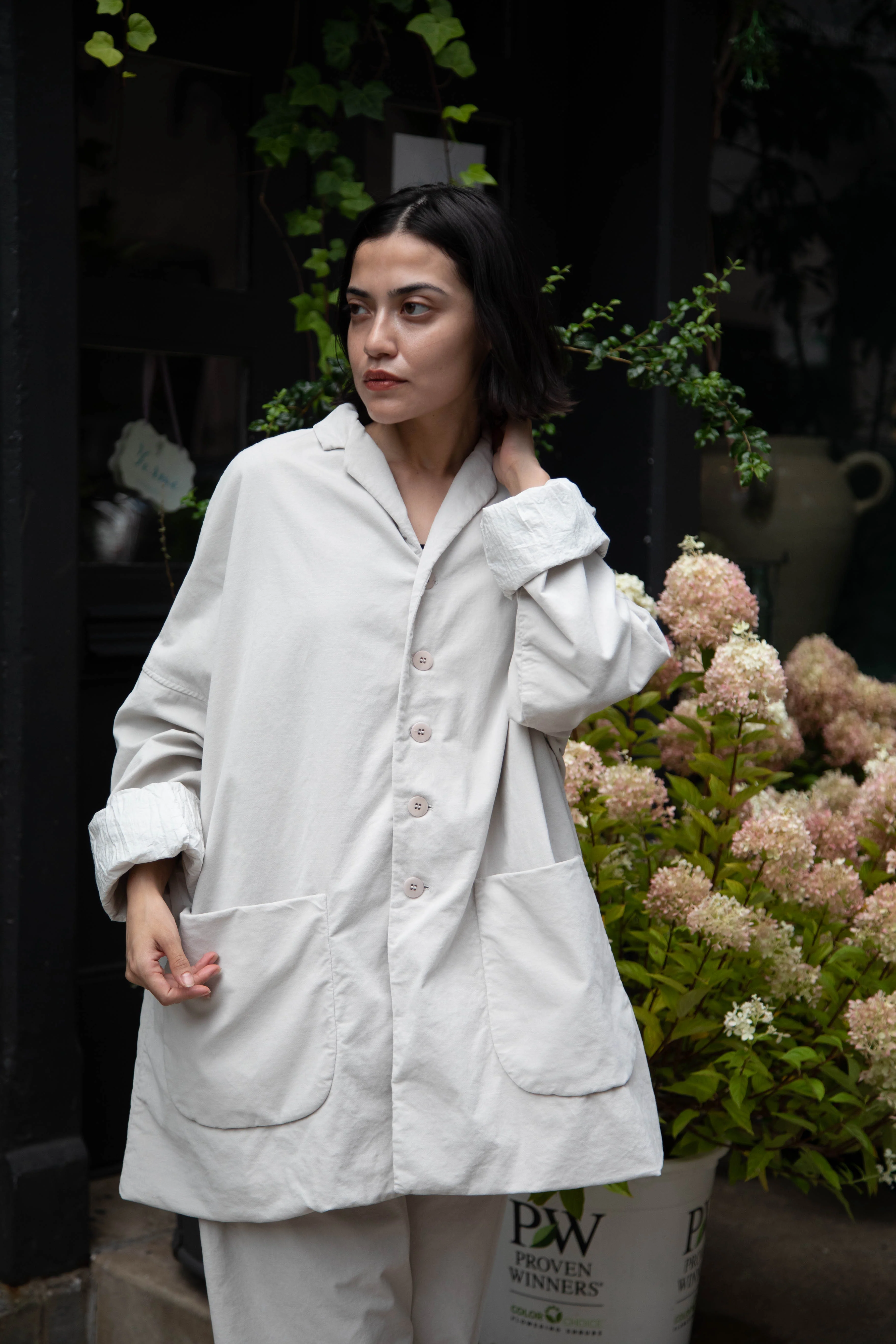 Album di Famiglia | Velvet Big Blazer in Fog - Image 43
