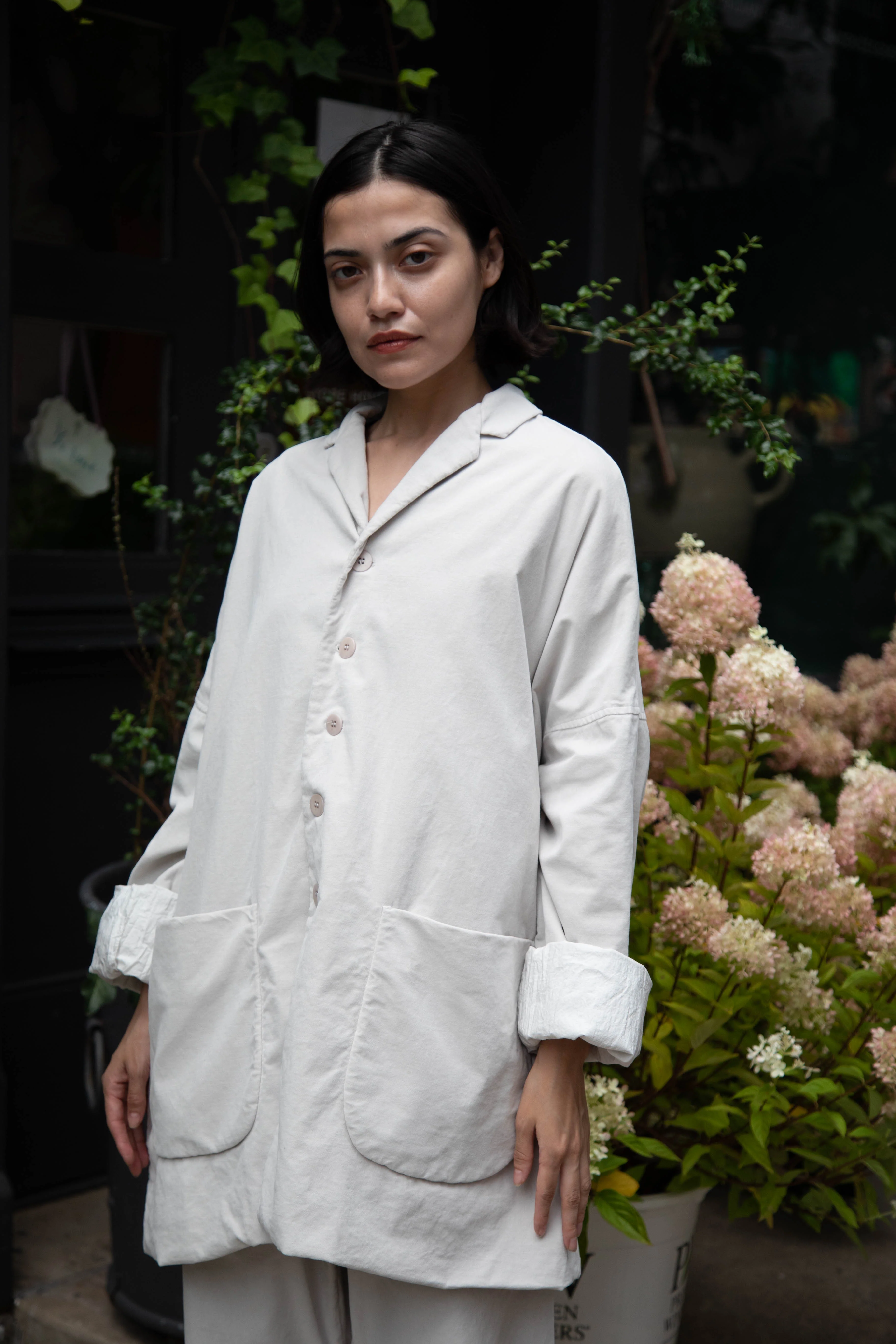 Album di Famiglia | Velvet Big Blazer in Fog - Image 45