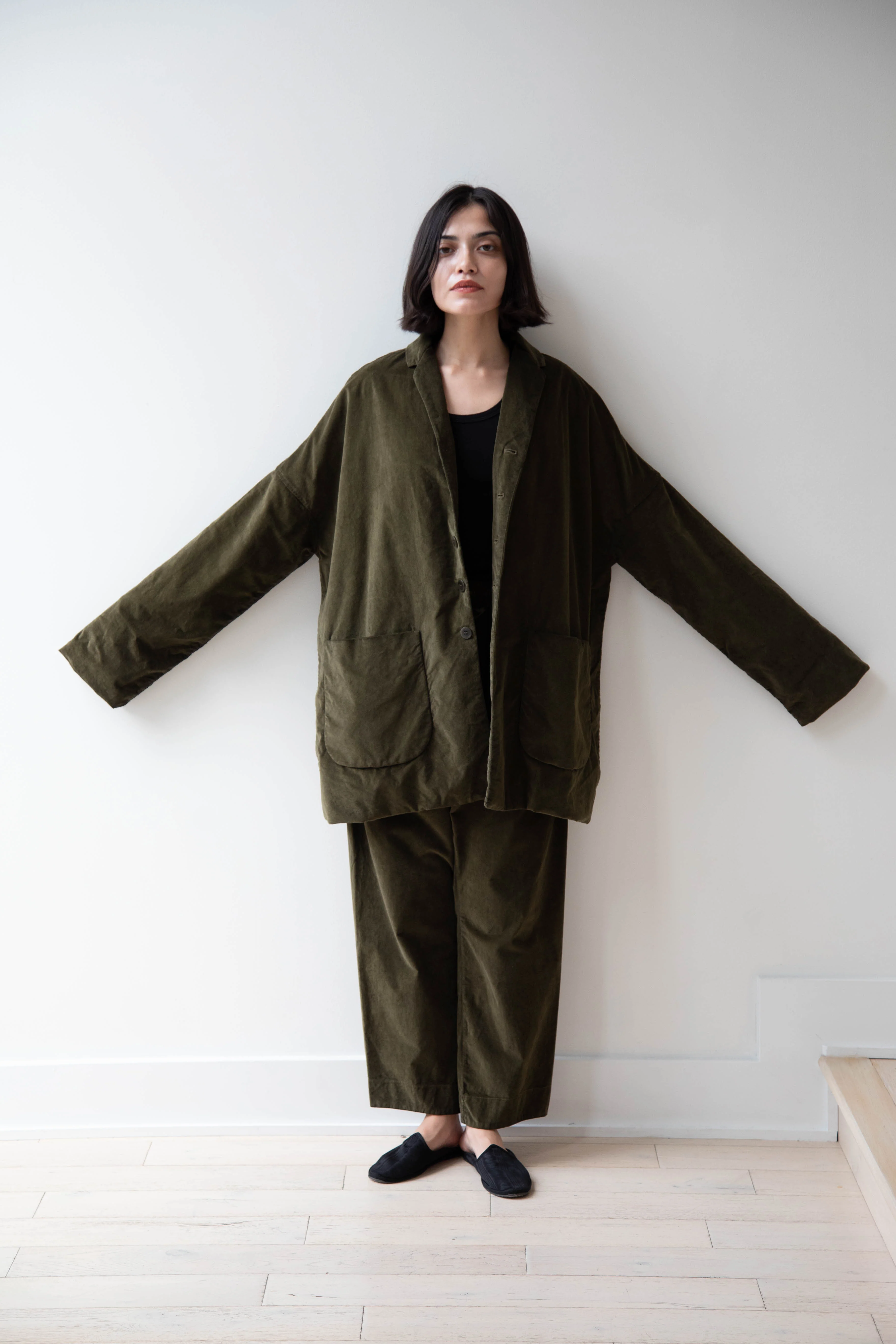 Album di Famiglia | Velvet Big Blazer in Olive - Image 6