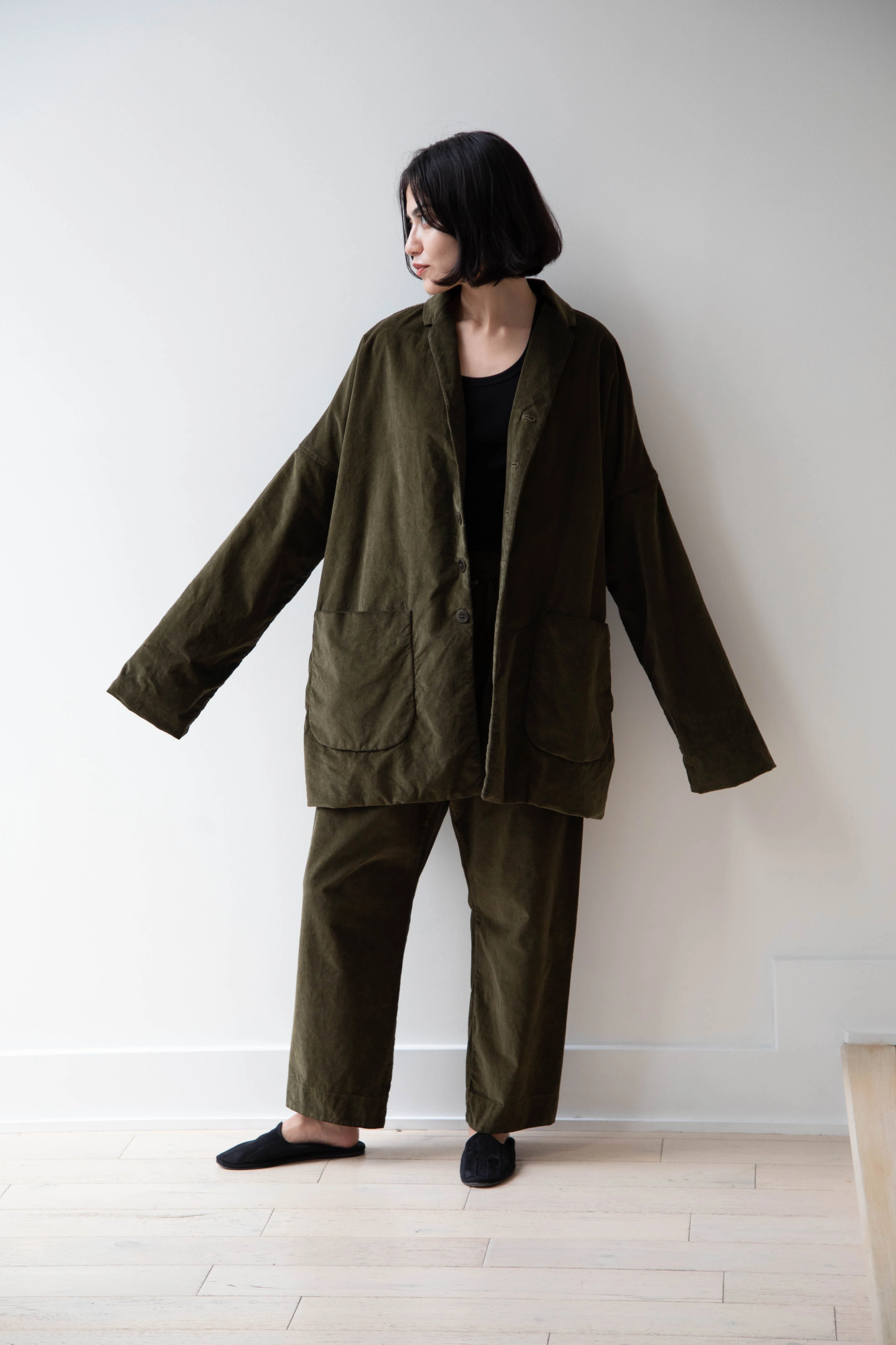 Album di Famiglia | Velvet Big Blazer in Olive - Image 7