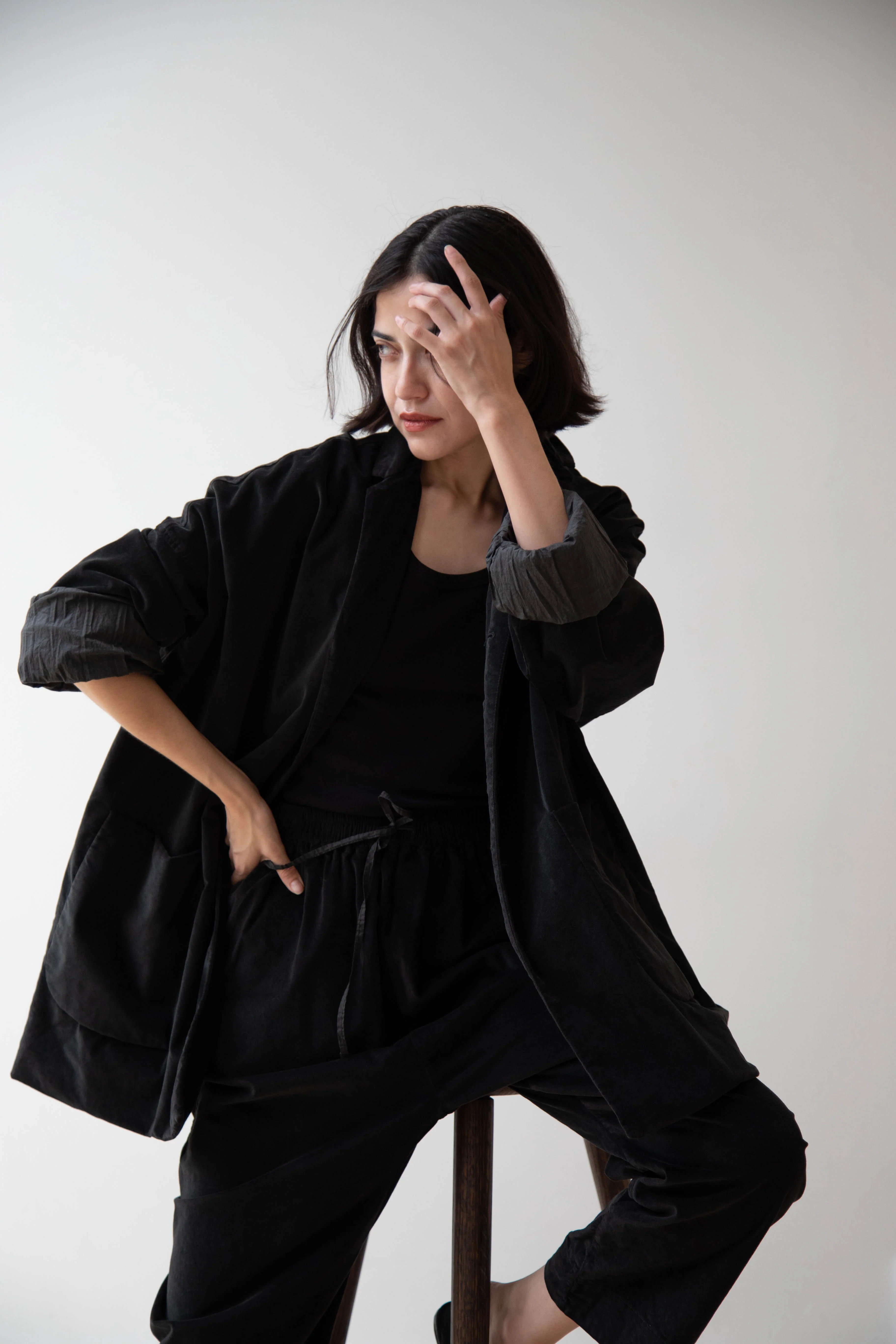 Album di Famiglia | Velvet Big Blazer in Slate - Image 46