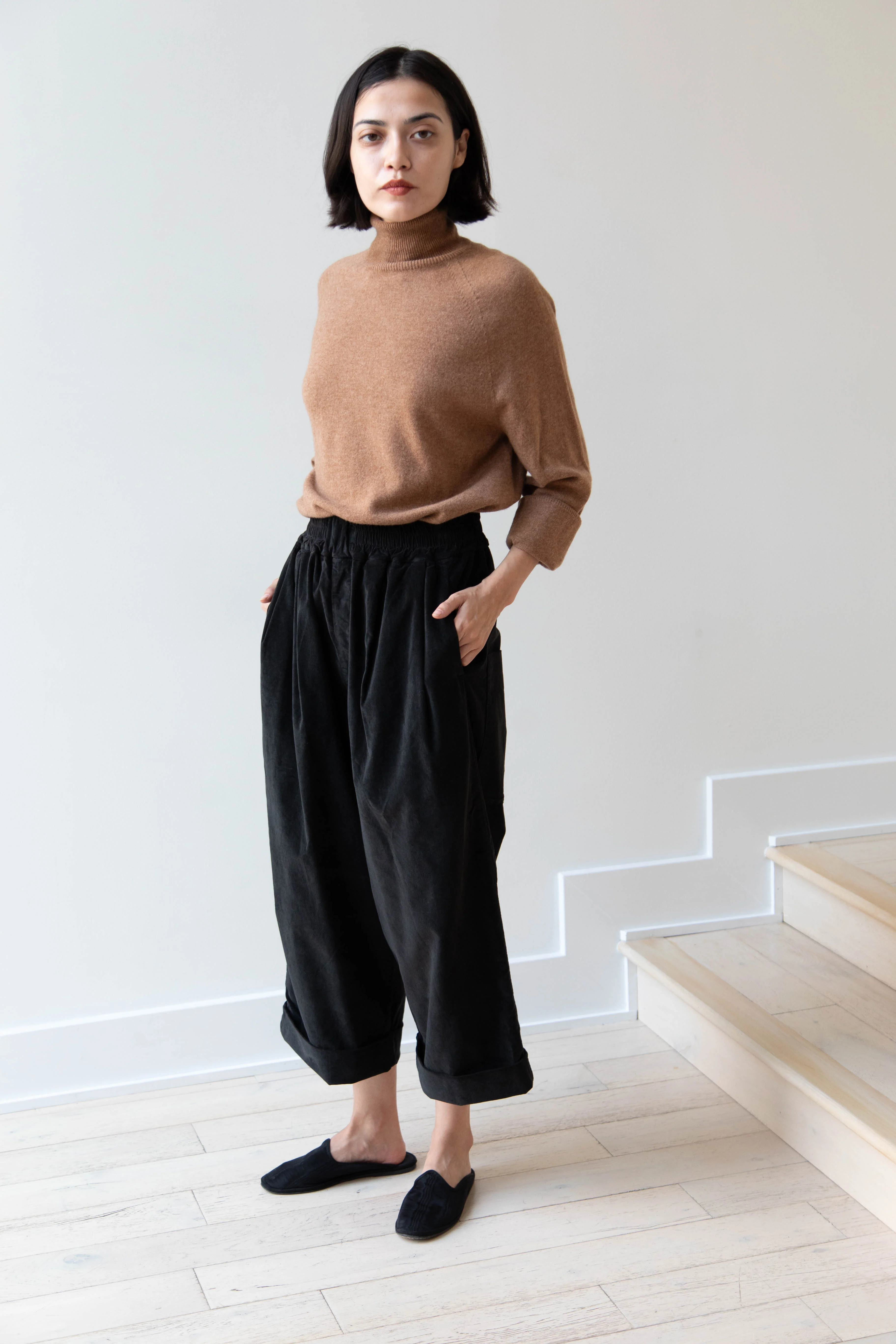 Album di Famiglia | Velvet Bragoni Pants in Slate - Image 21