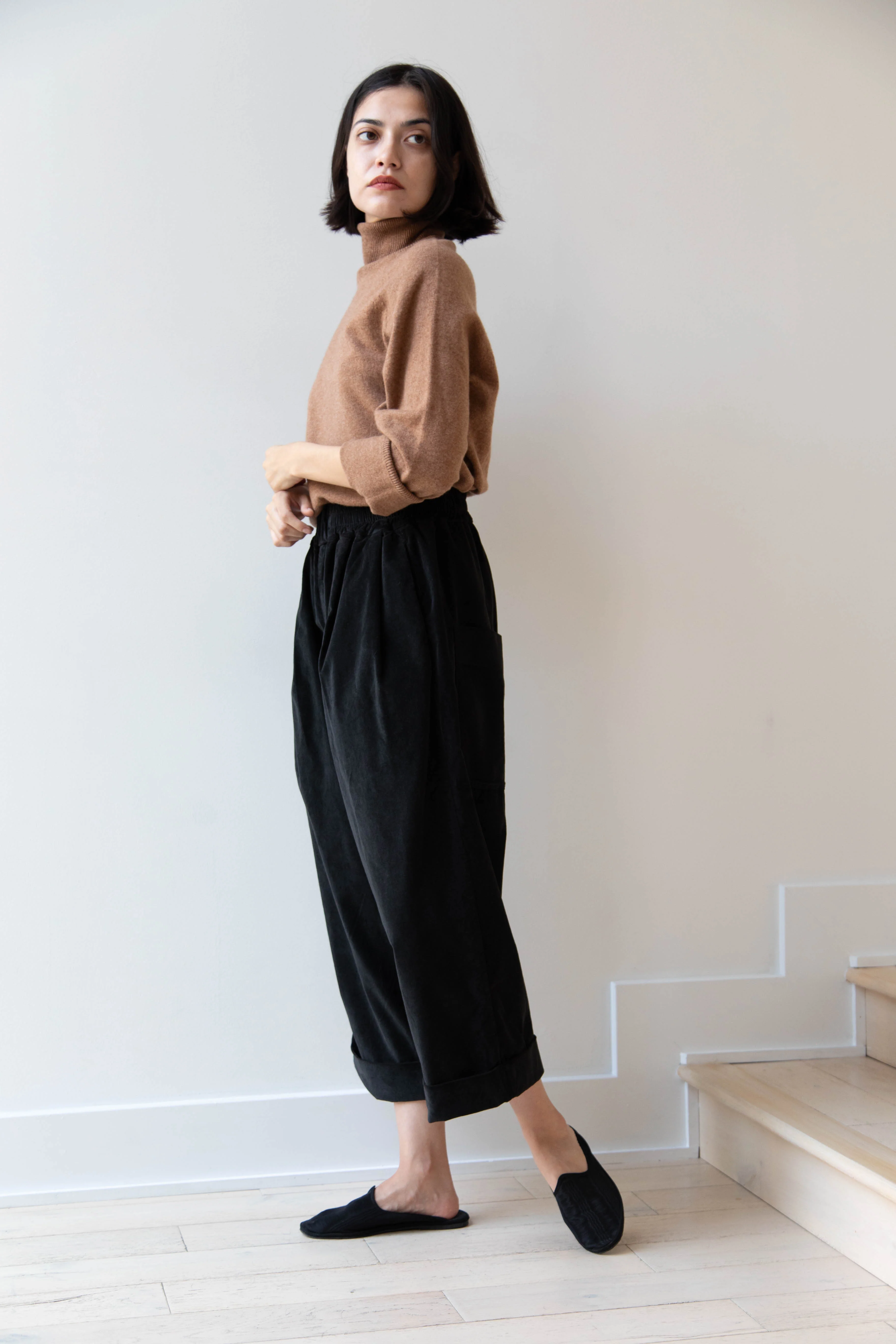 Album di Famiglia | Velvet Bragoni Pants in Slate - Image 22