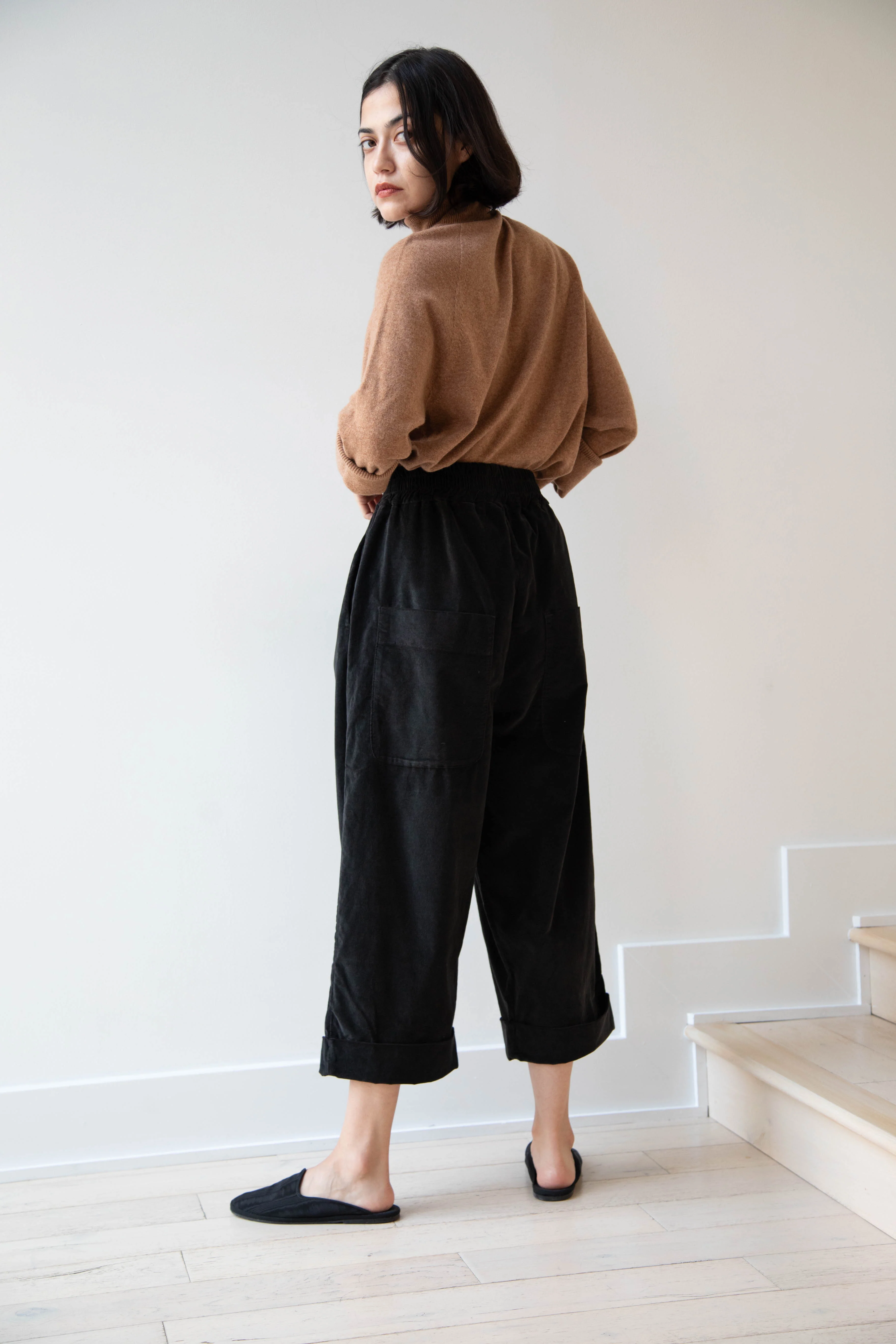 Album di Famiglia | Velvet Bragoni Pants in Slate - Image 23
