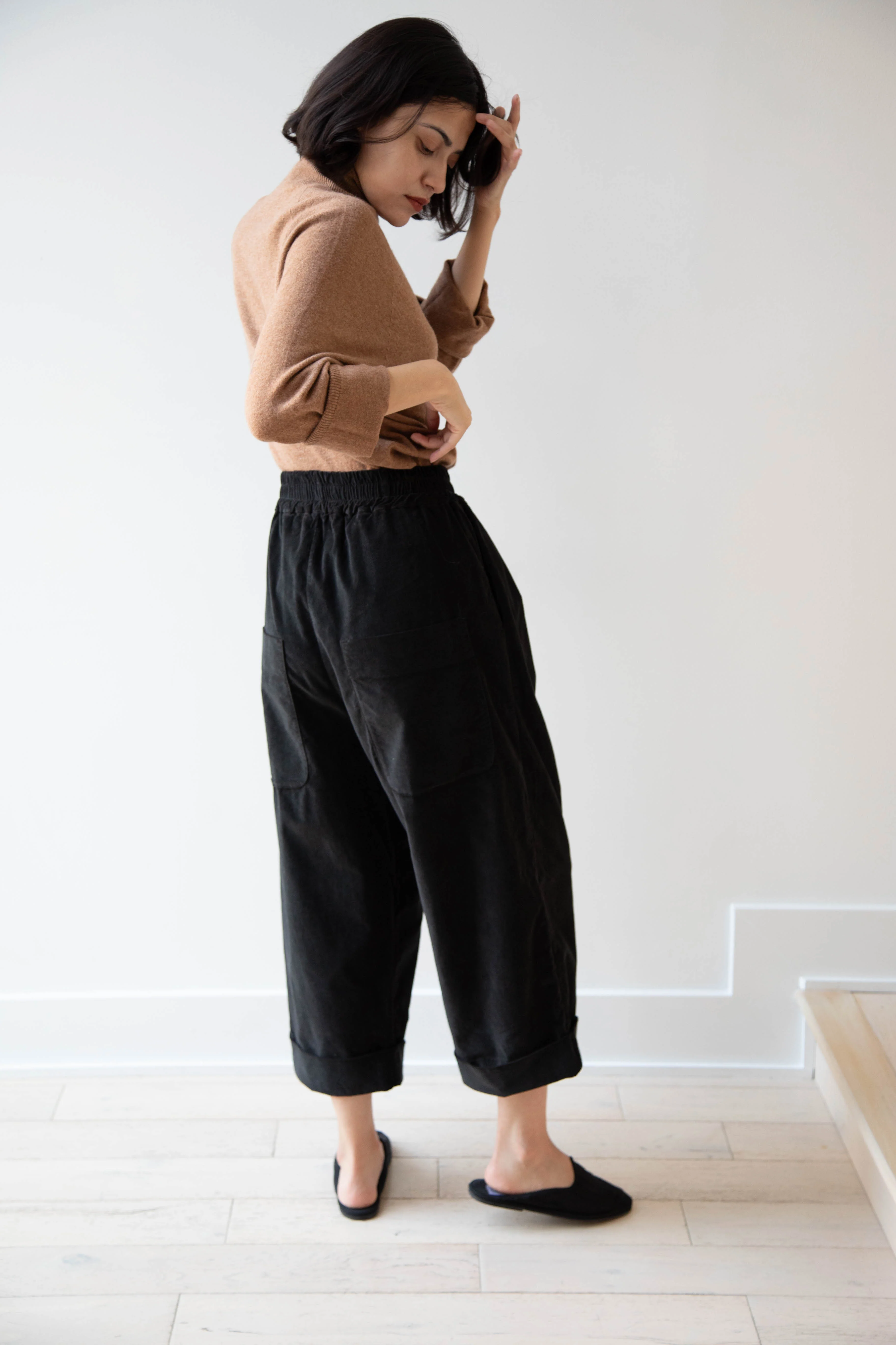 Album di Famiglia | Velvet Bragoni Pants in Slate - Image 24