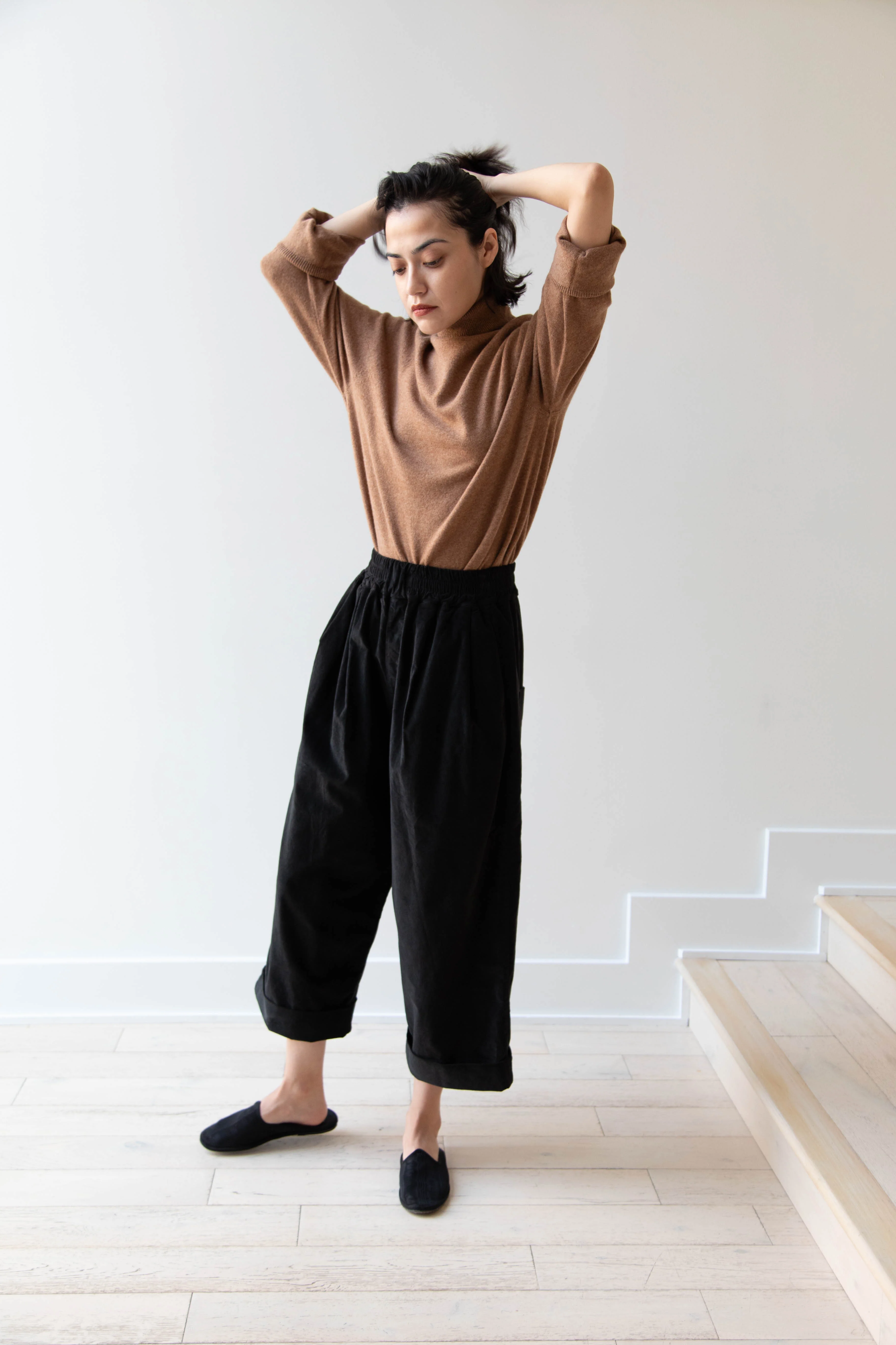 Album di Famiglia | Velvet Bragoni Pants in Slate - Image 27