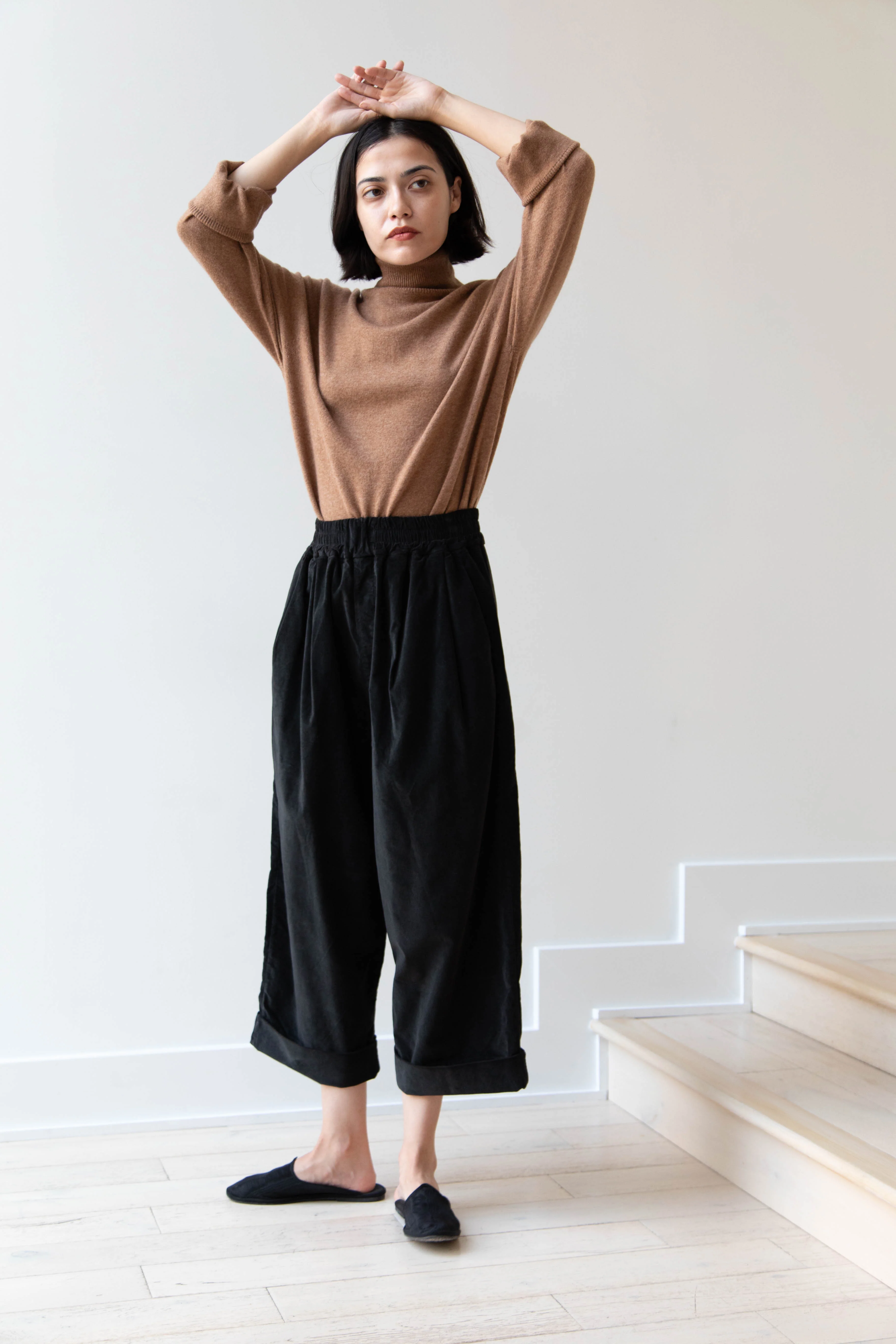 Album di Famiglia | Velvet Bragoni Pants in Slate - Image 4