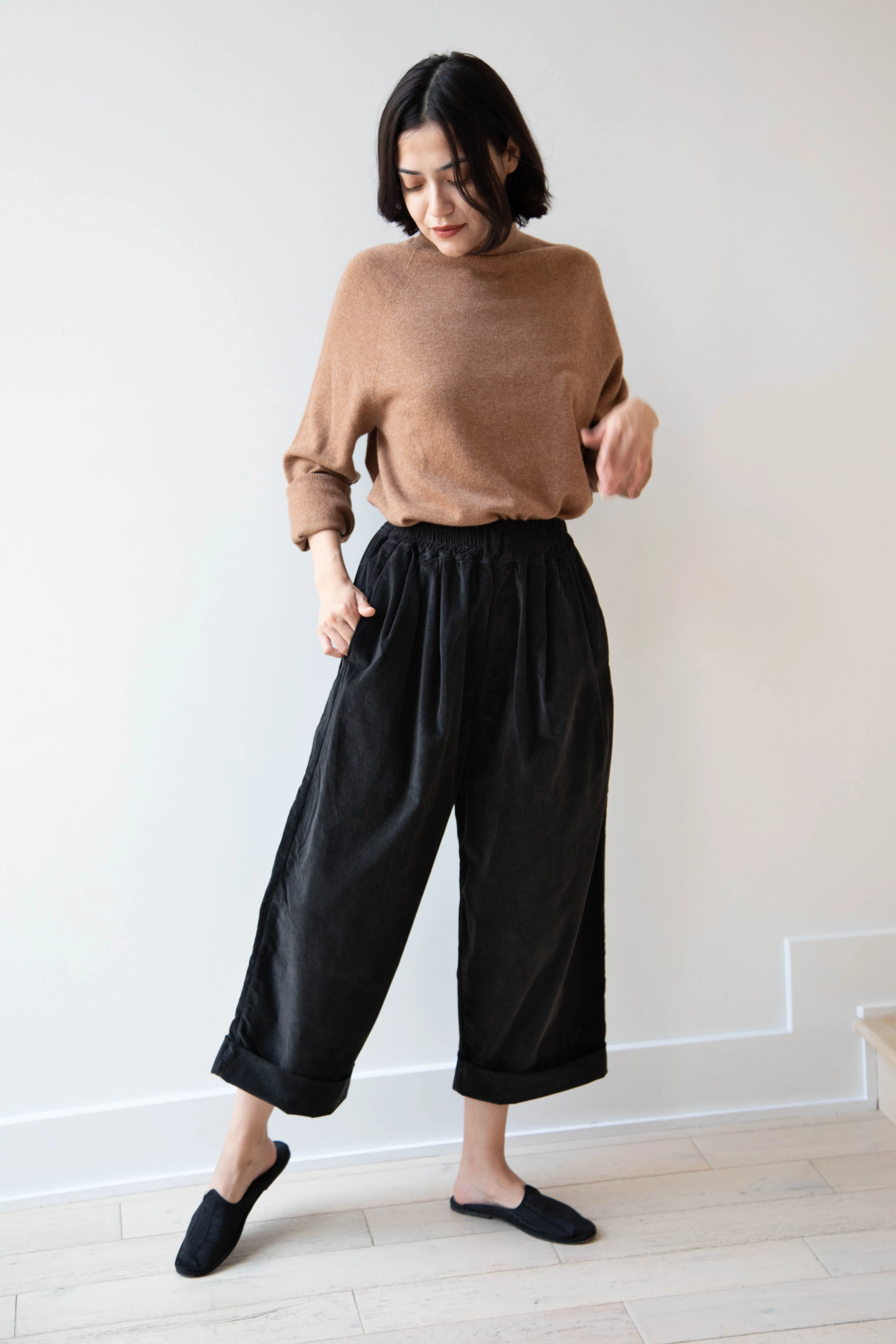 Album di Famiglia | Velvet Bragoni Pants in Slate - Image 9