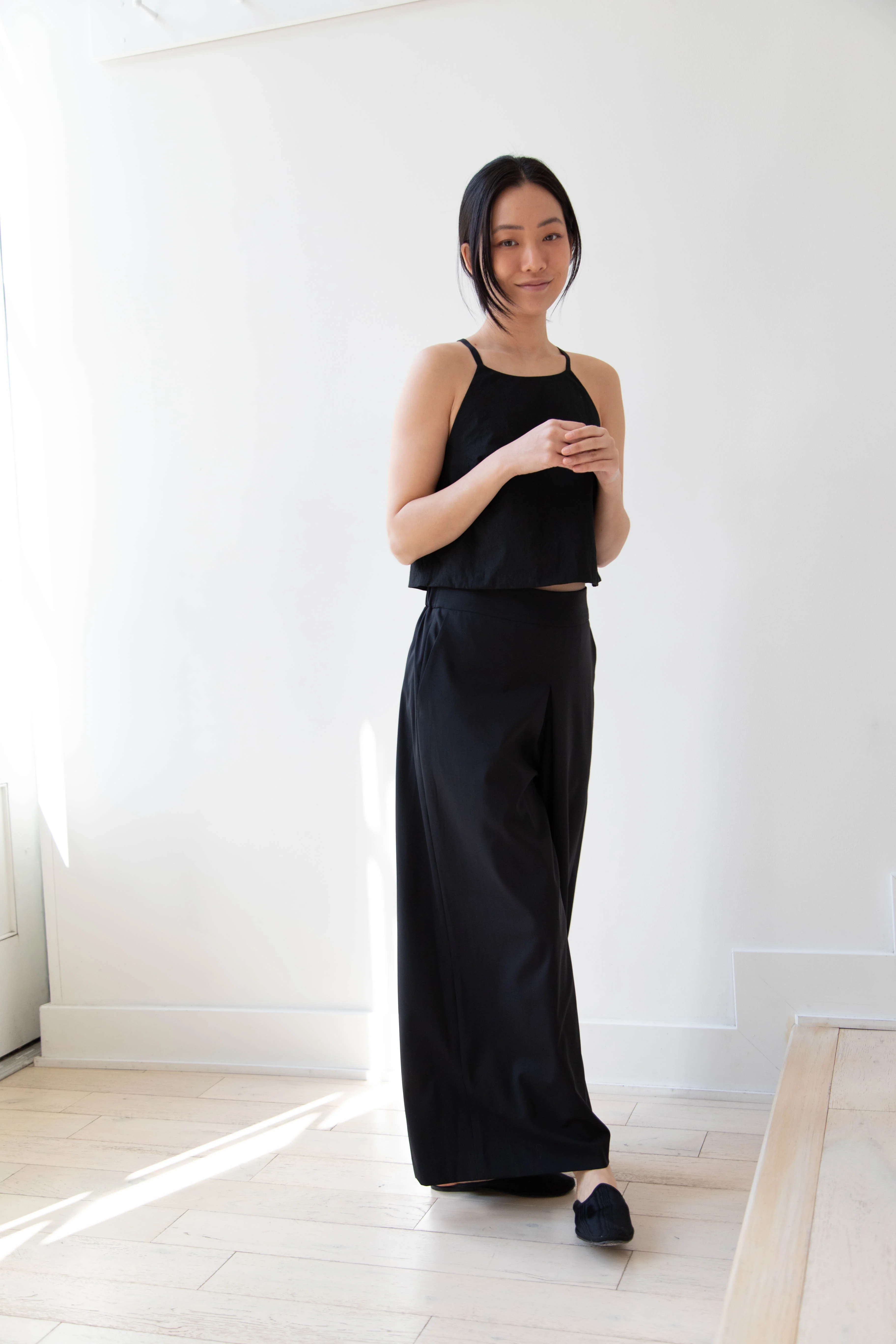 Arts & Science | Back Gum Tuck Culottes in Black - Image 19