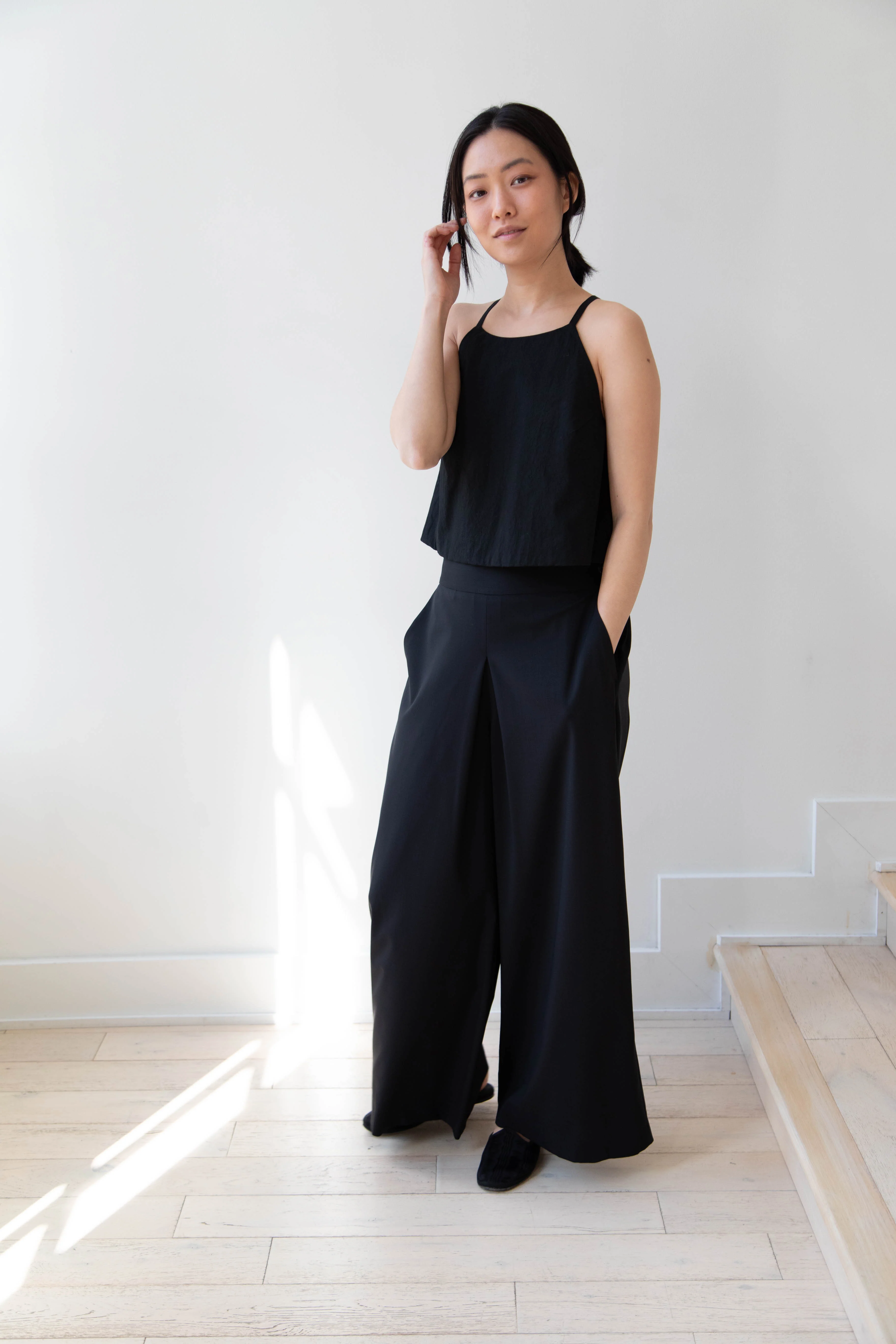 Arts & Science | Back Gum Tuck Culottes in Black - Image 30