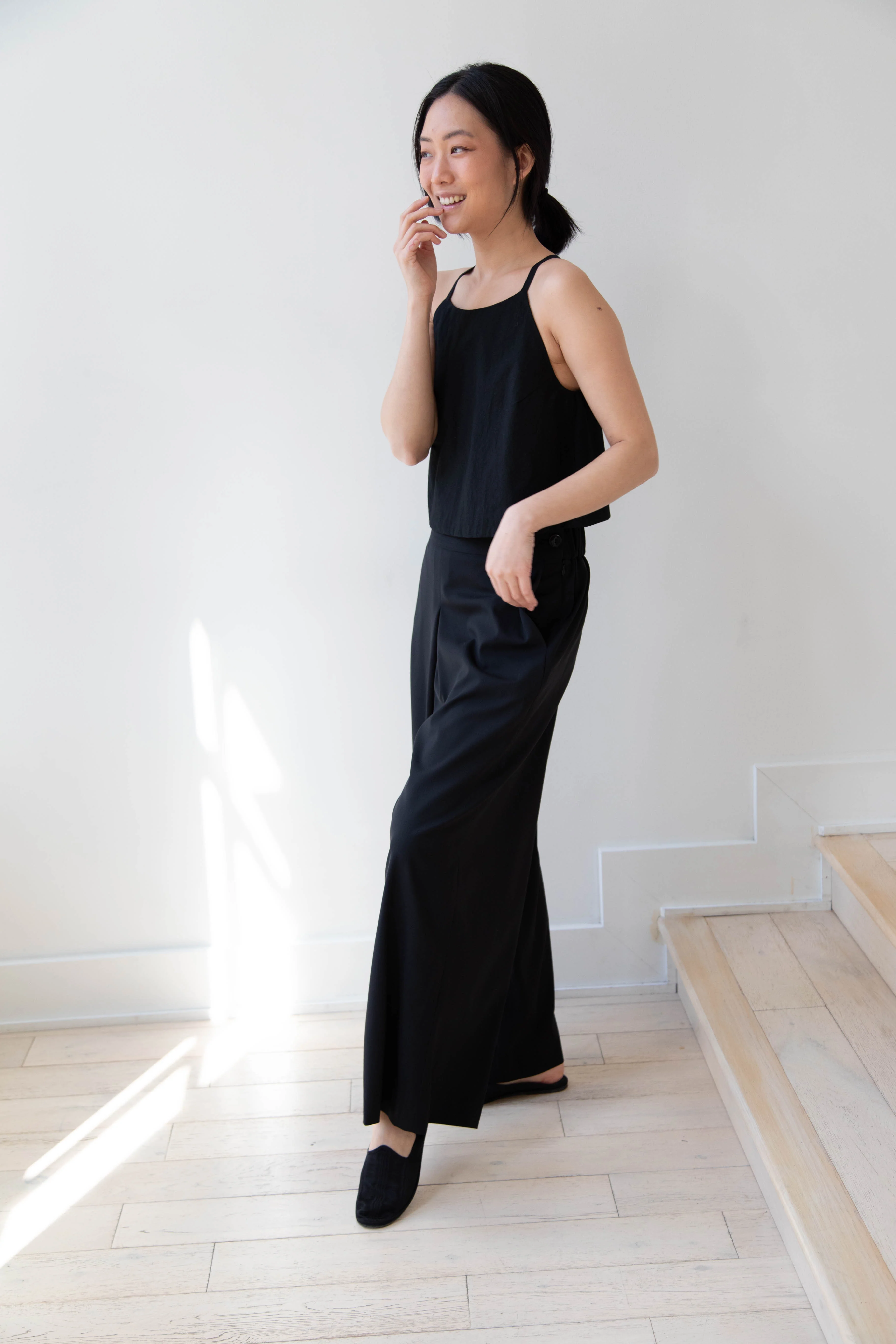 Arts & Science | Back Gum Tuck Culottes in Black - Image 31