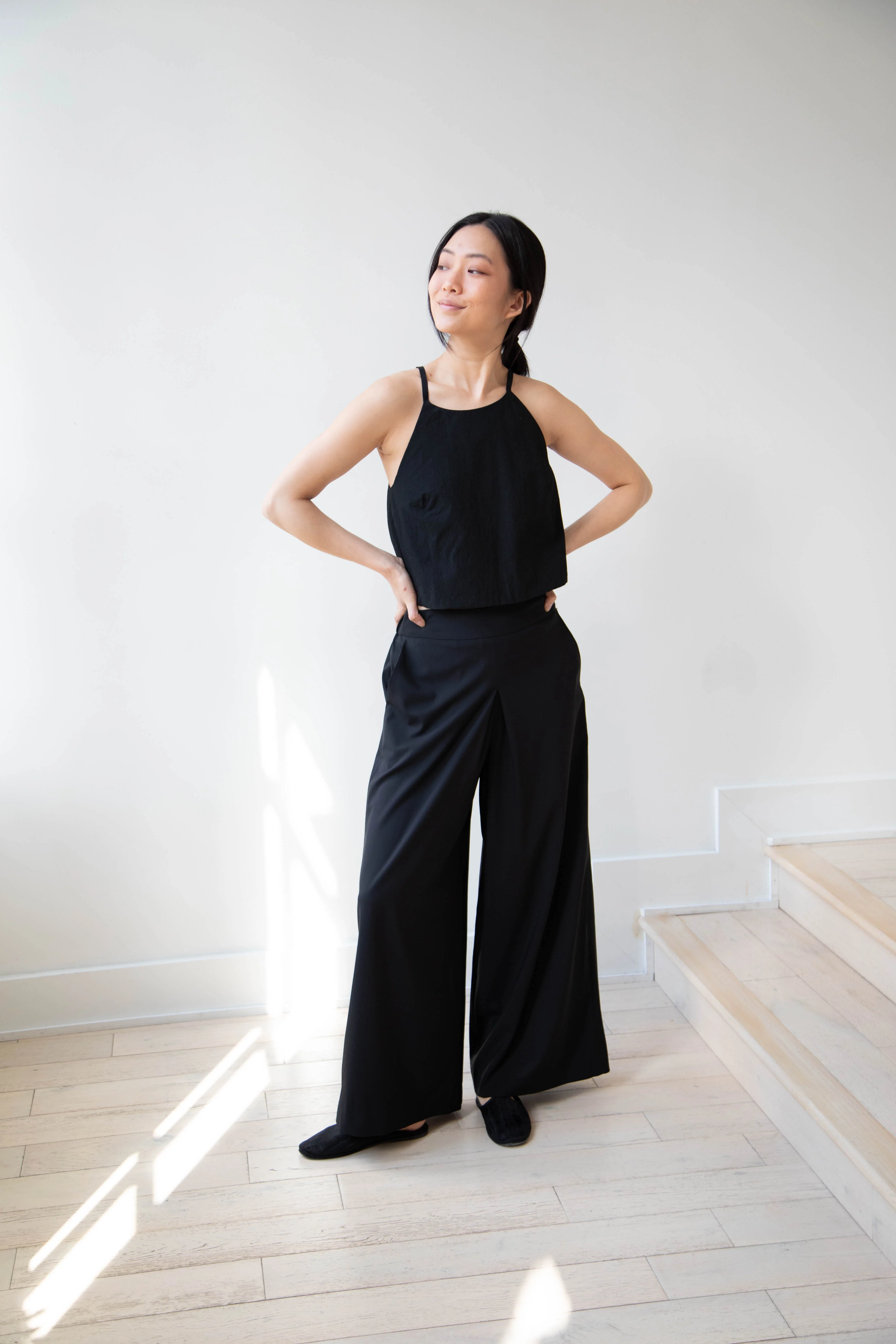 Arts & Science | Back Gum Tuck Culottes in Black - Image 33