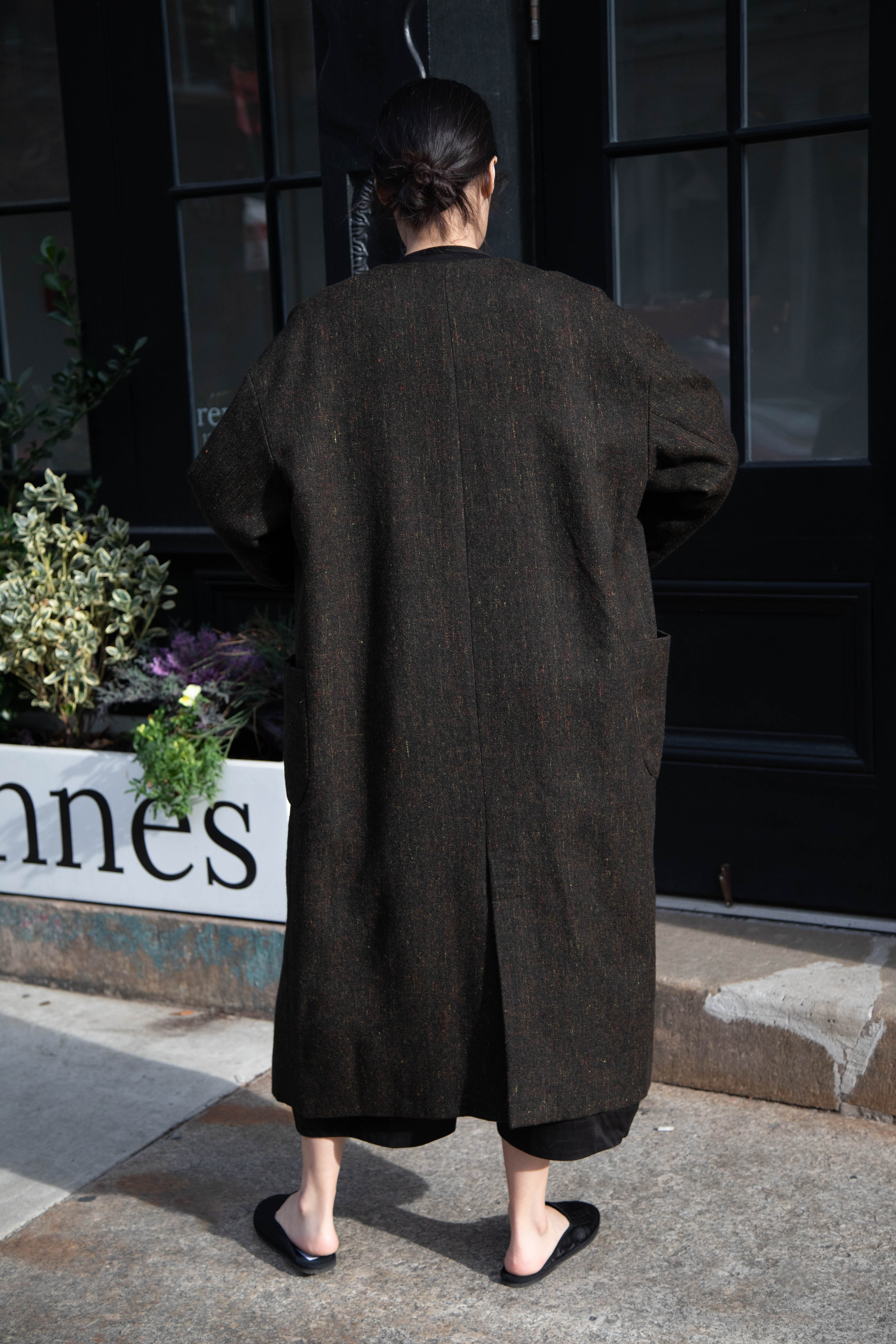 Arts & Science Tweed V-Neck Long Coat in Moss - Image 13