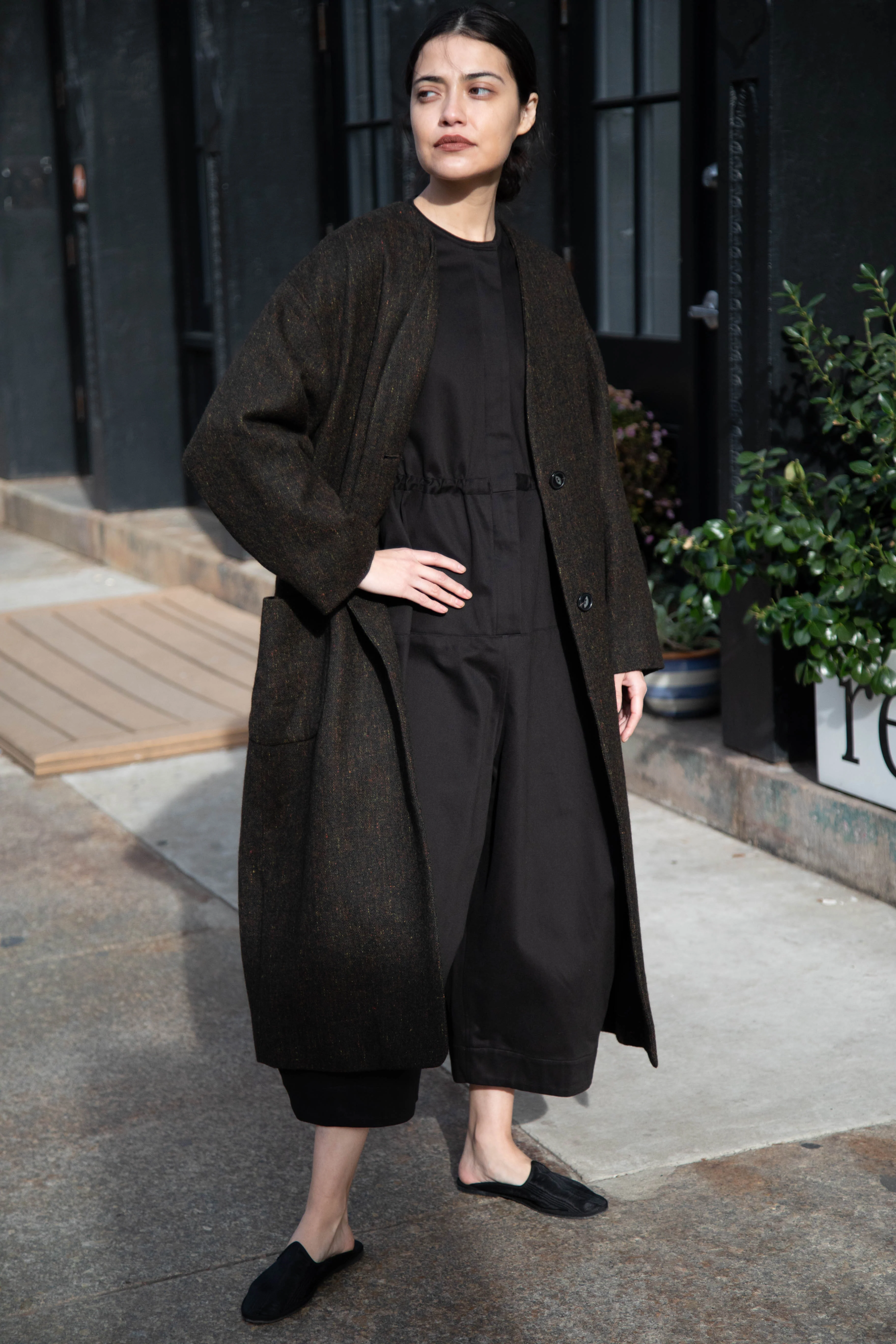 Arts & Science Tweed V-Neck Long Coat in Moss - Image 17