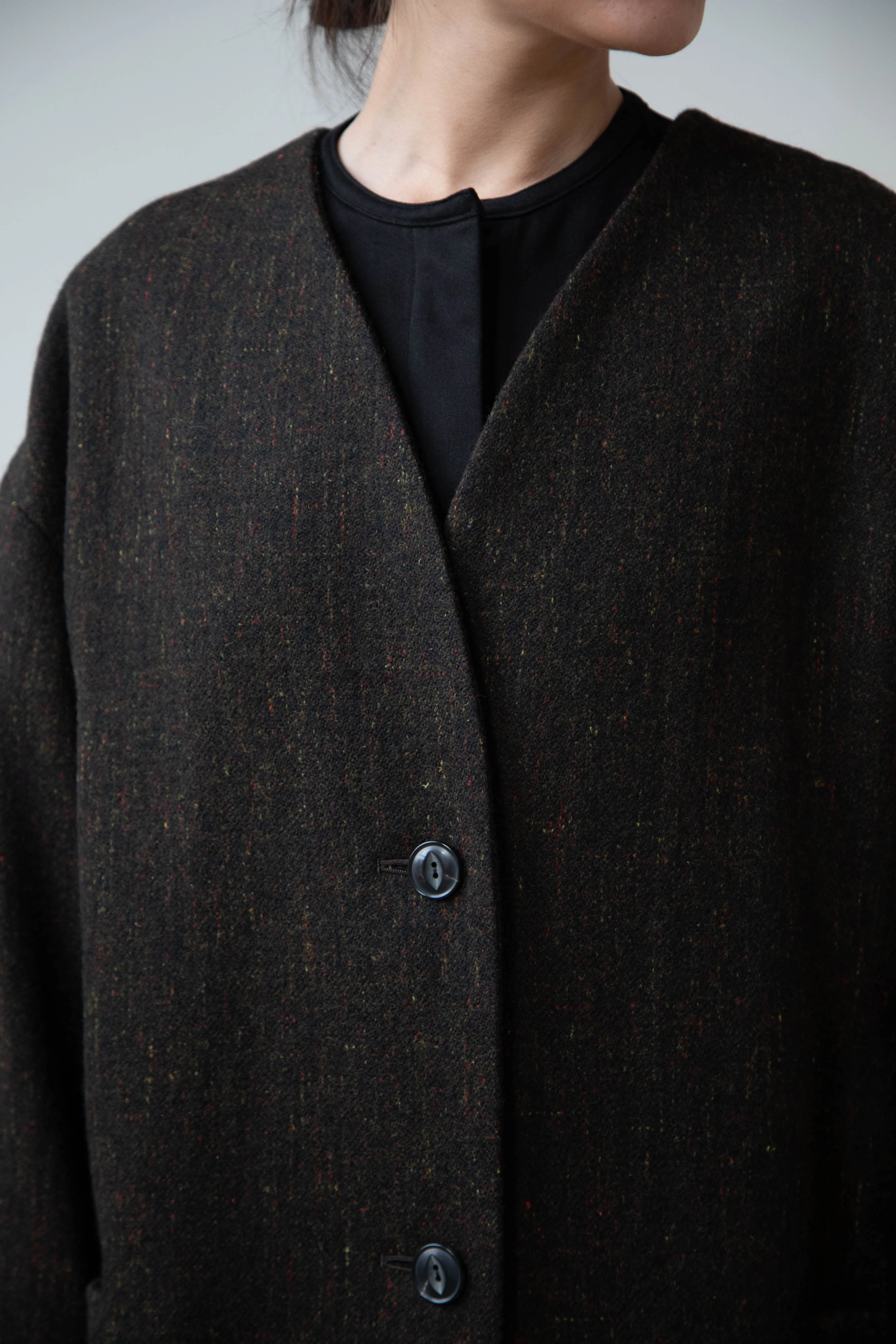 Arts & Science Tweed V-Neck Long Coat in Moss - Image 24