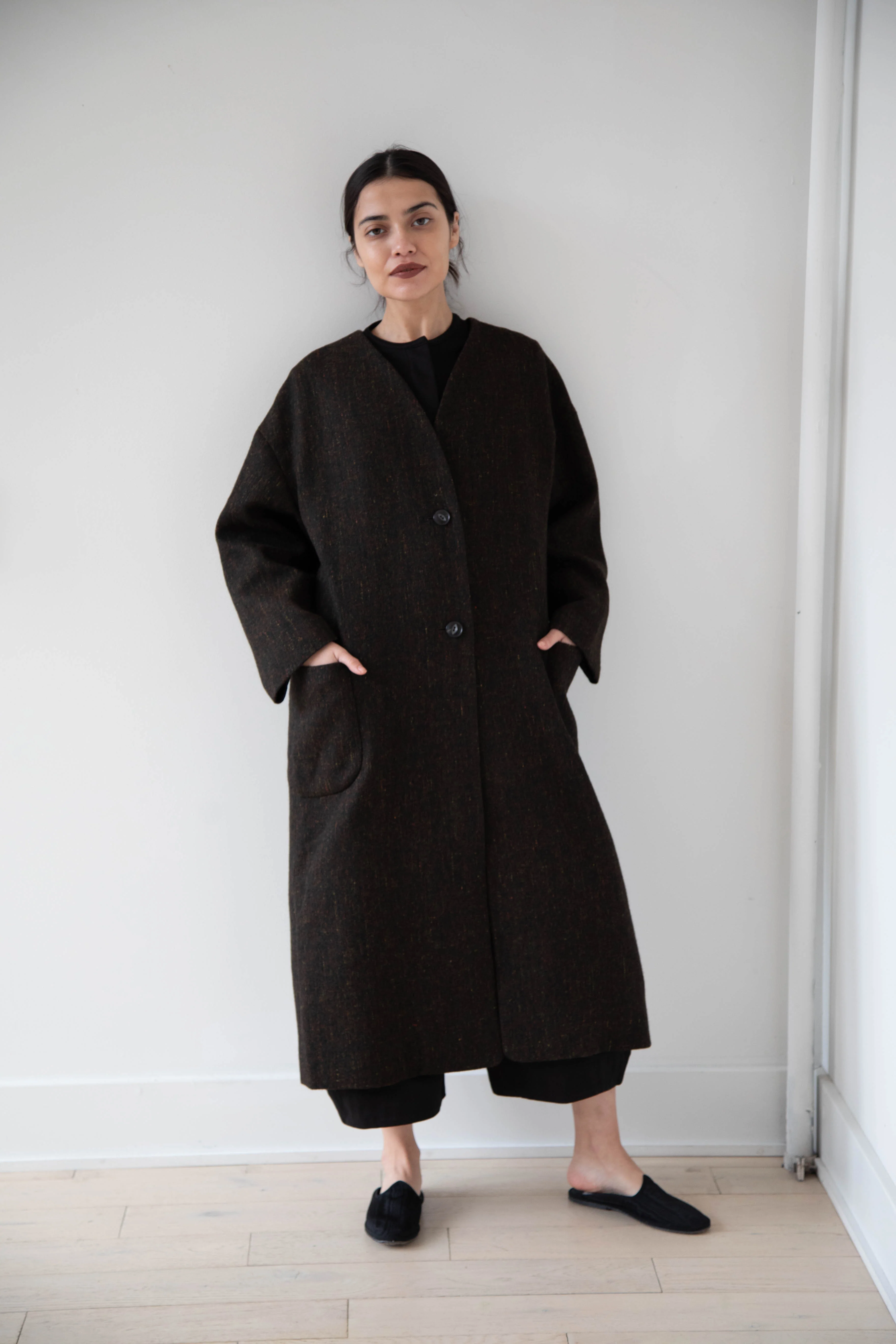 Arts & Science Tweed V-Neck Long Coat in Moss - Image 27