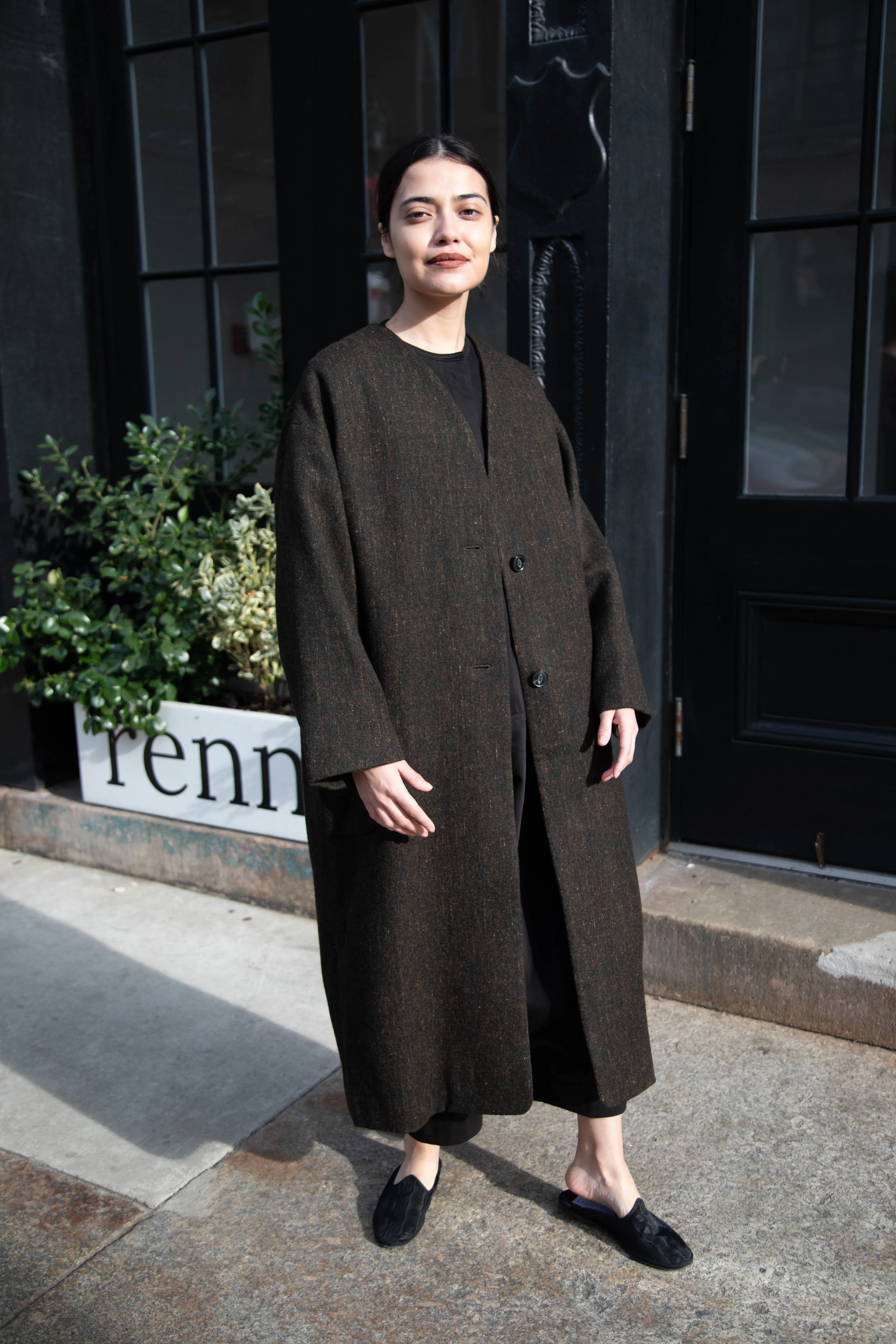 Arts & Science Tweed V-Neck Long Coat in Moss - Image 5