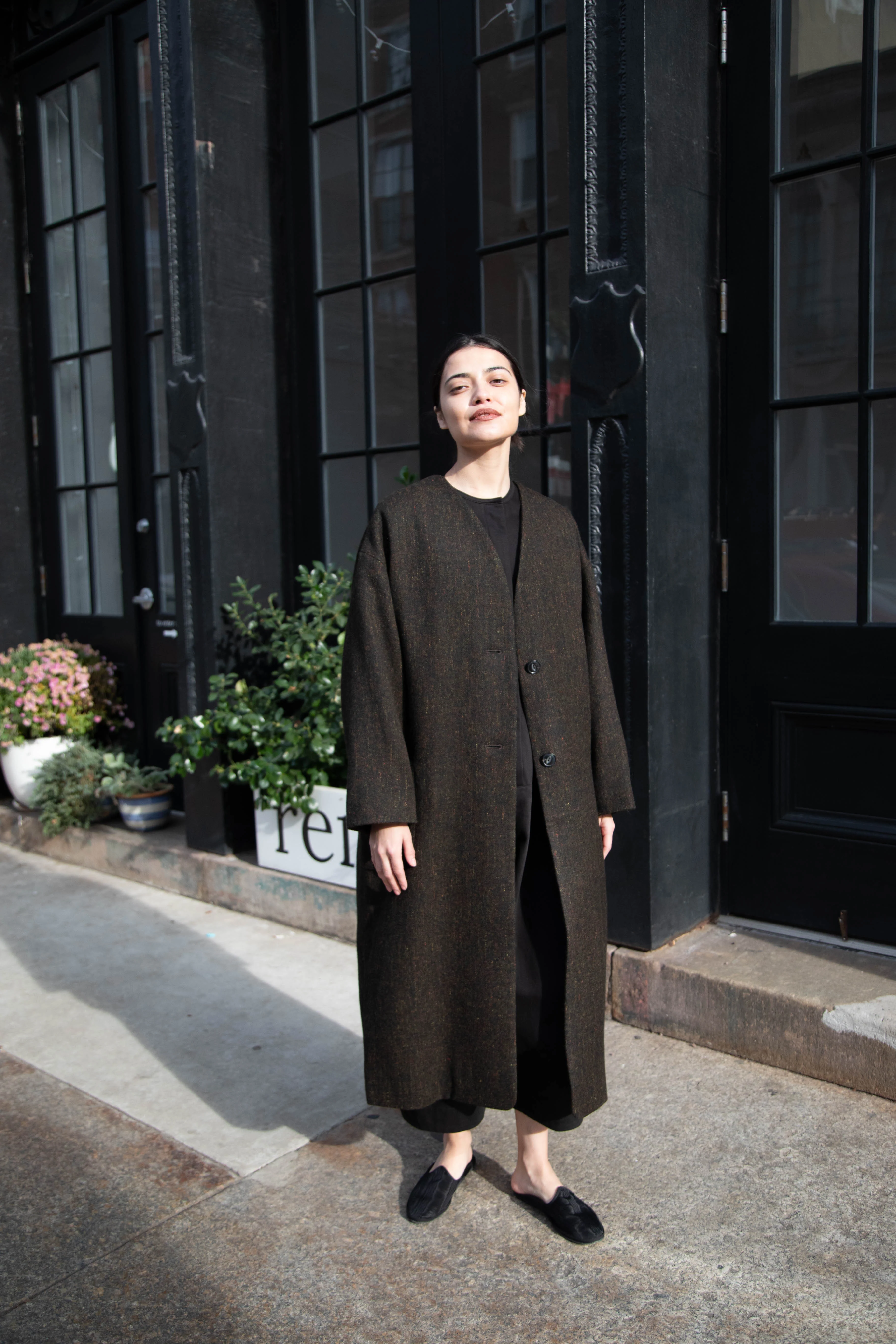 Arts & Science Tweed V-Neck Long Coat in Moss - Image 6