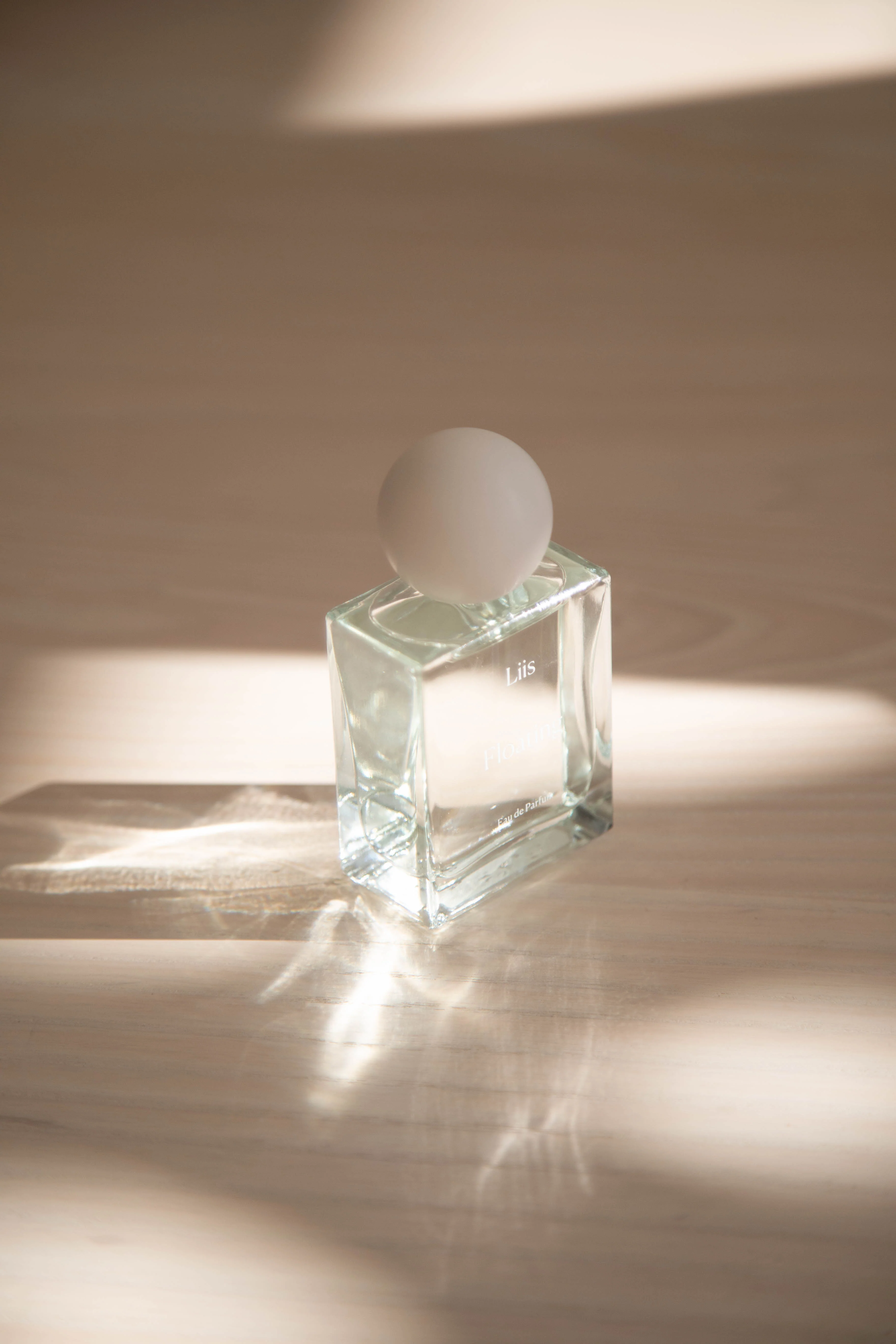 Liis Fragrances | Floating - Image 3