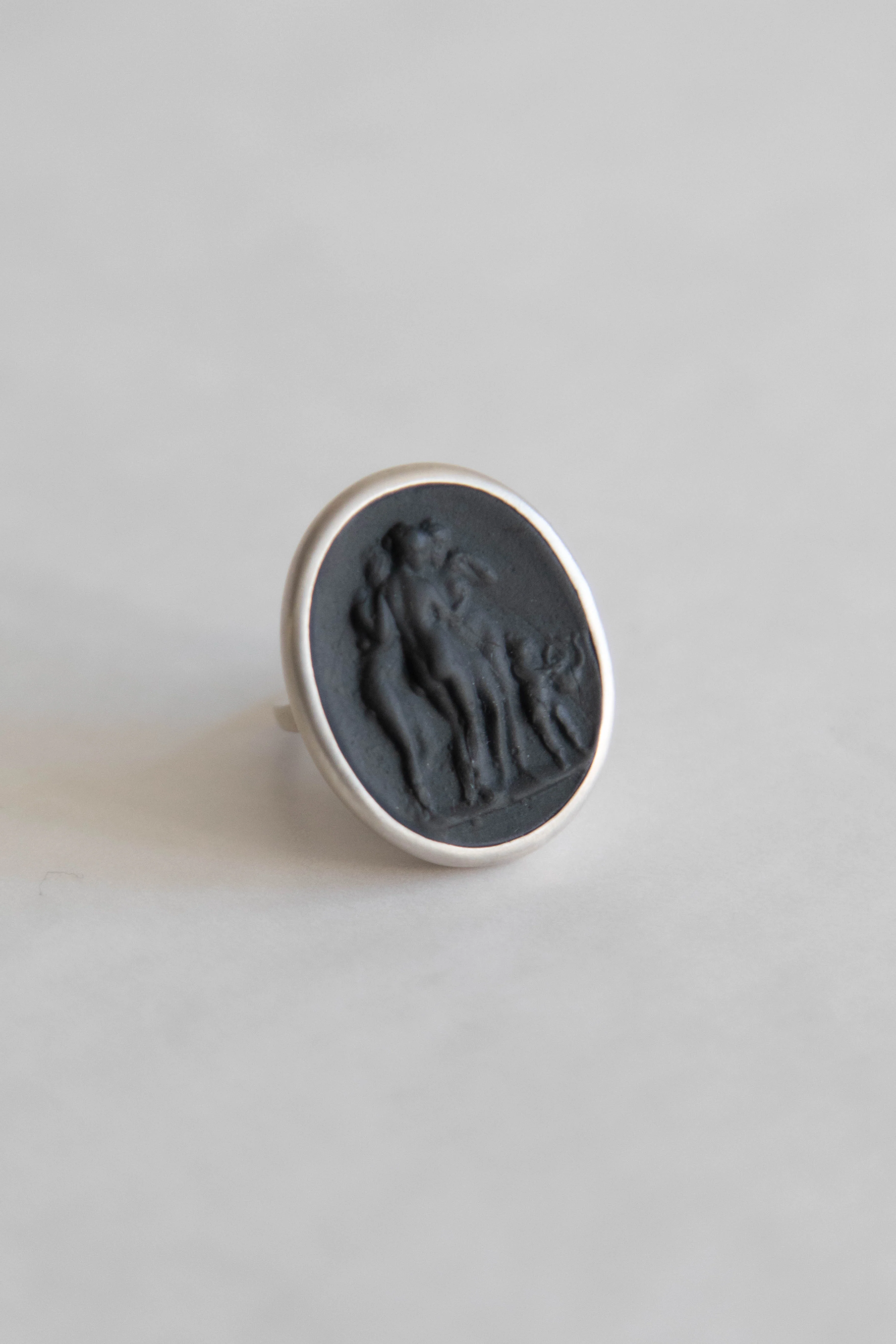 Marcie McGoldrick | Three Graces Ring in Onyx & Silver - Image 5