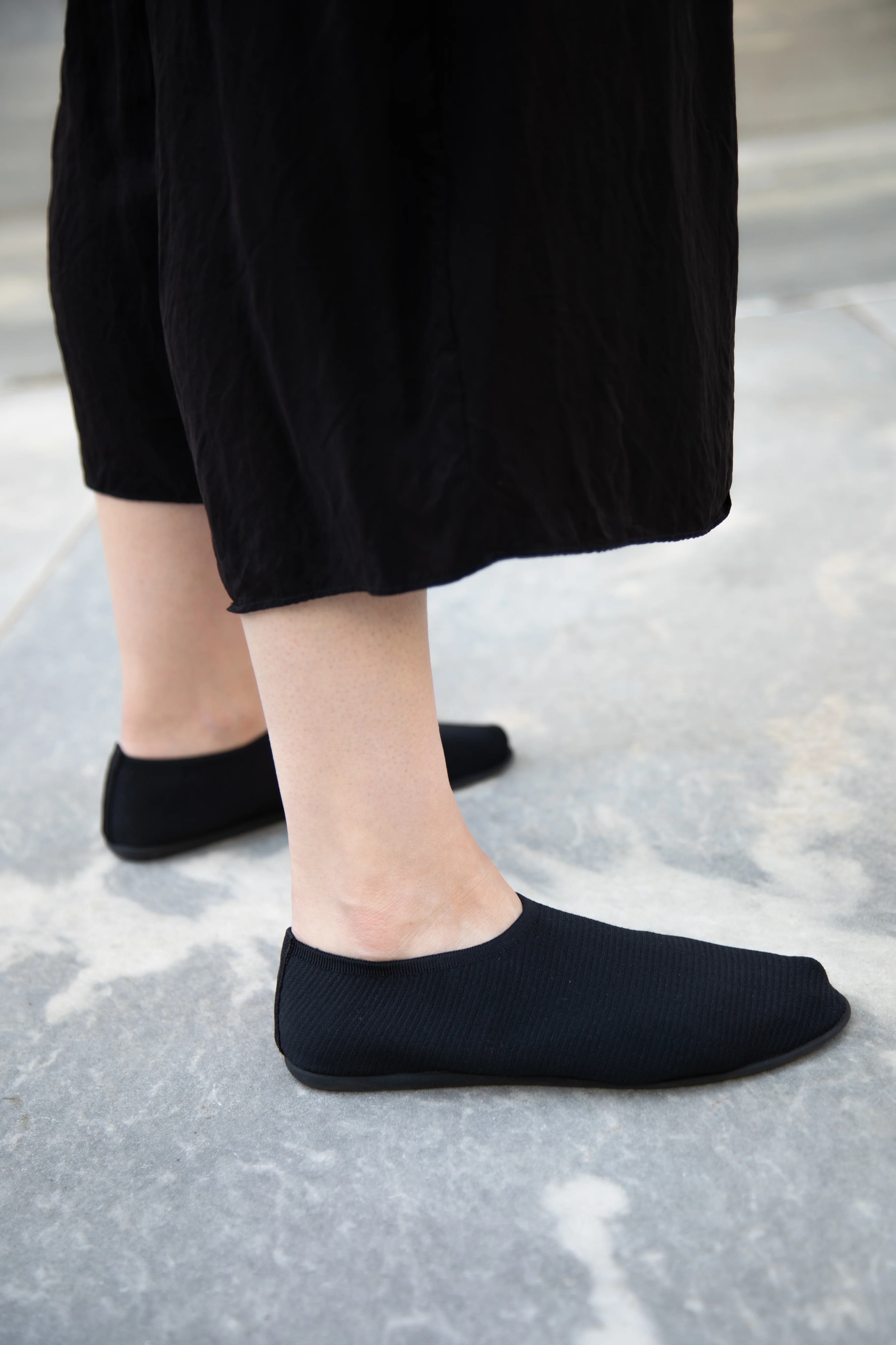Softromaine | Flat in Black - Image 19