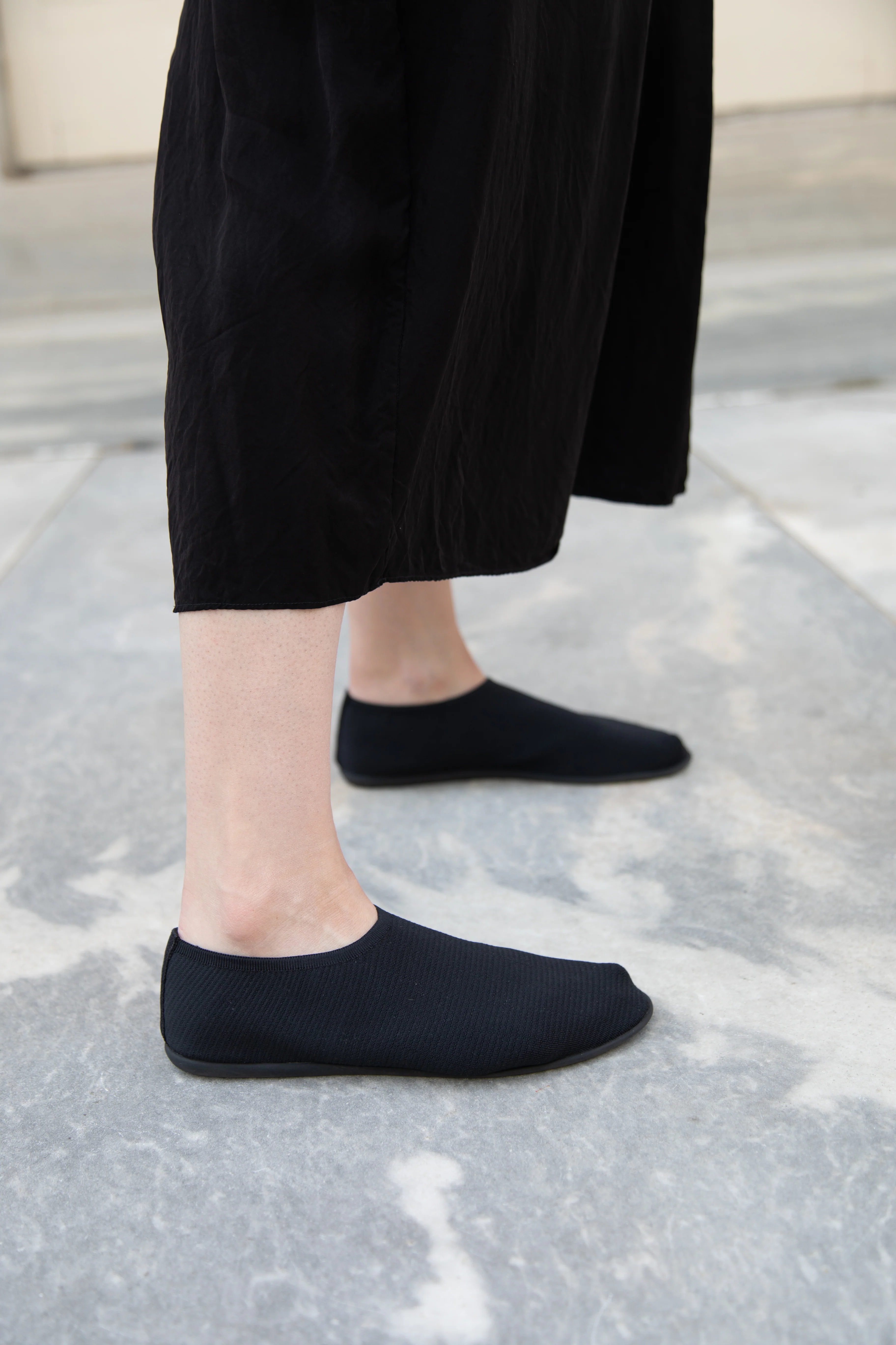 Softromaine | Flat in Black - Image 20