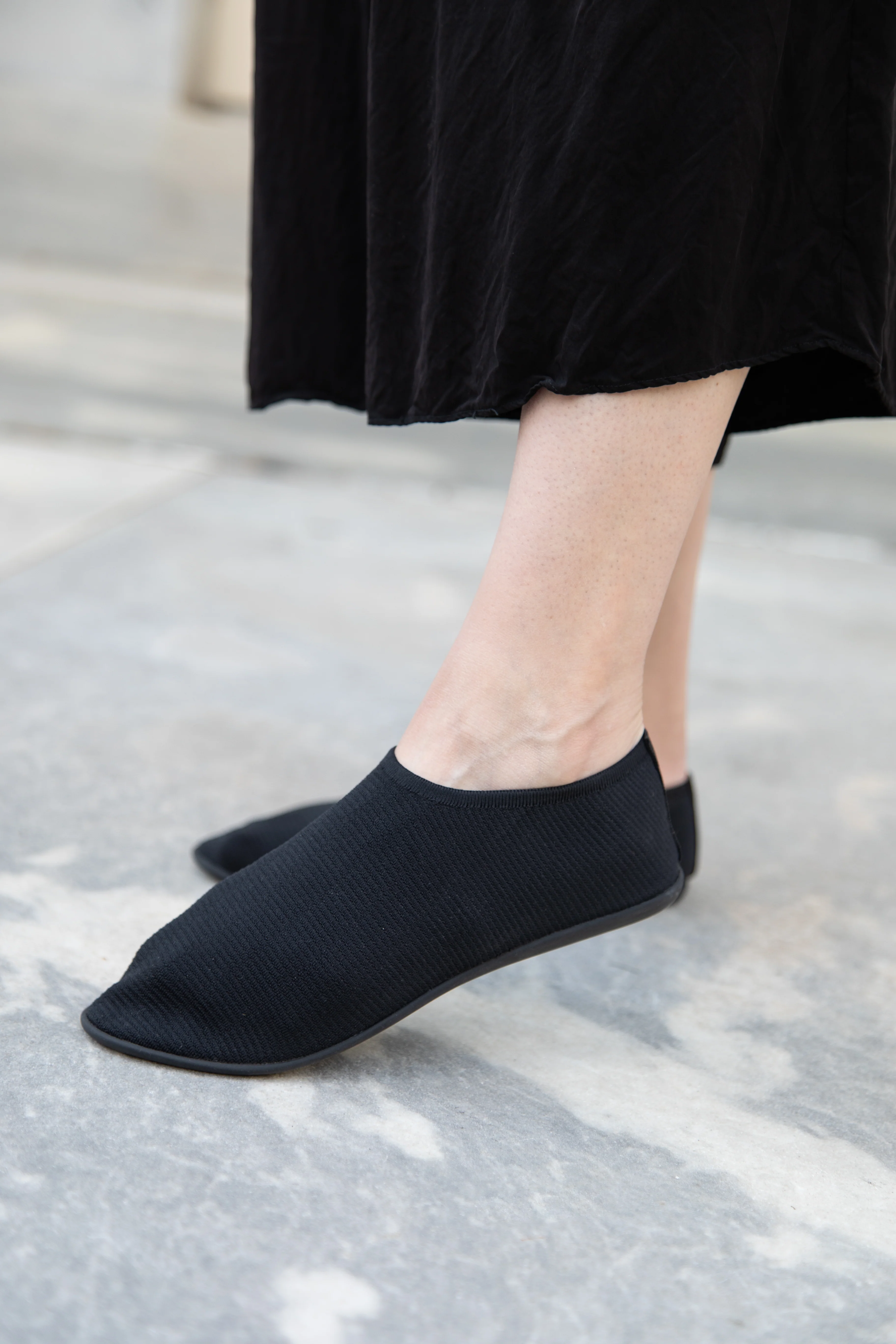 Softromaine | Flat in Black - Image 22