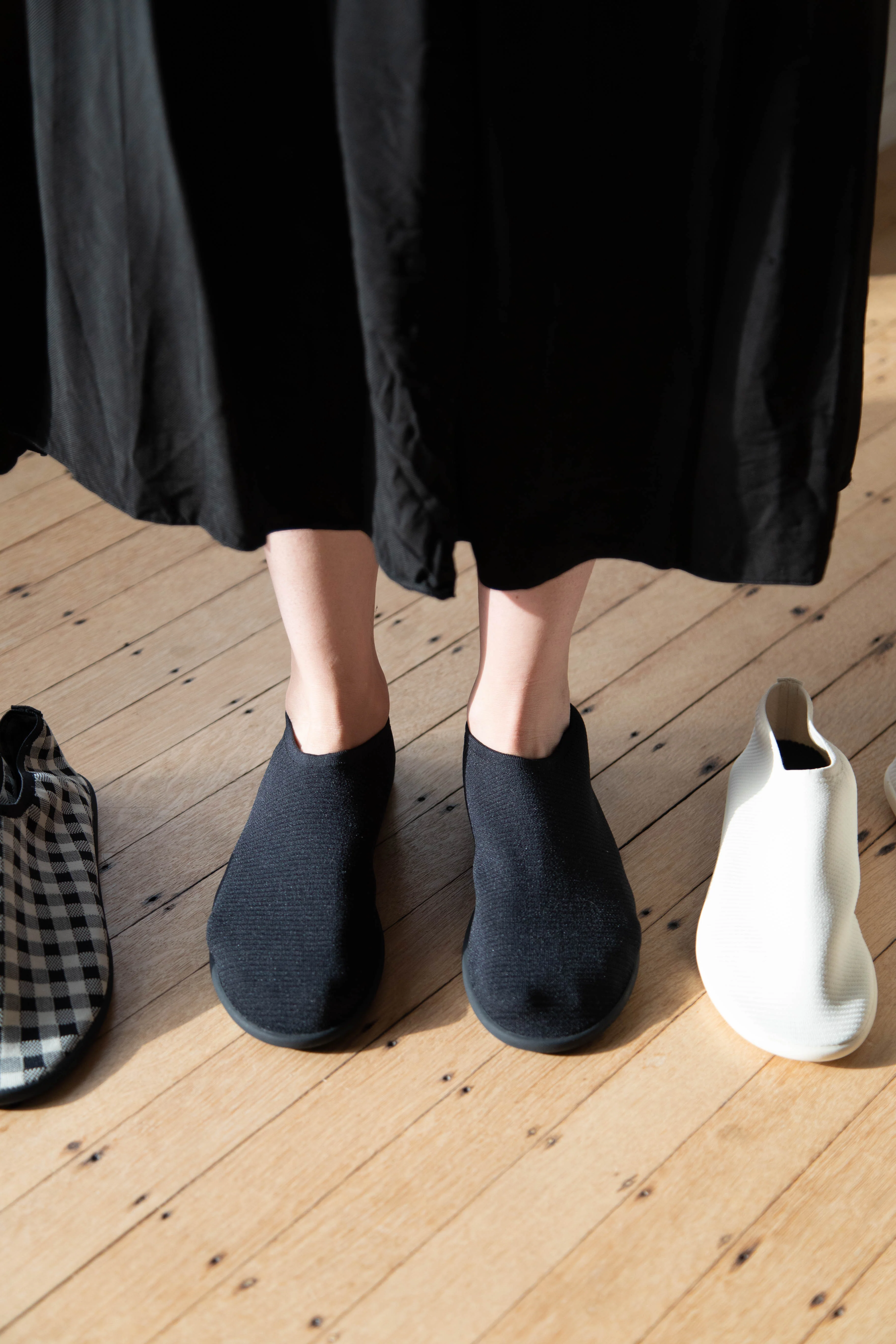 Softromaine | Flat in Black - Image 7