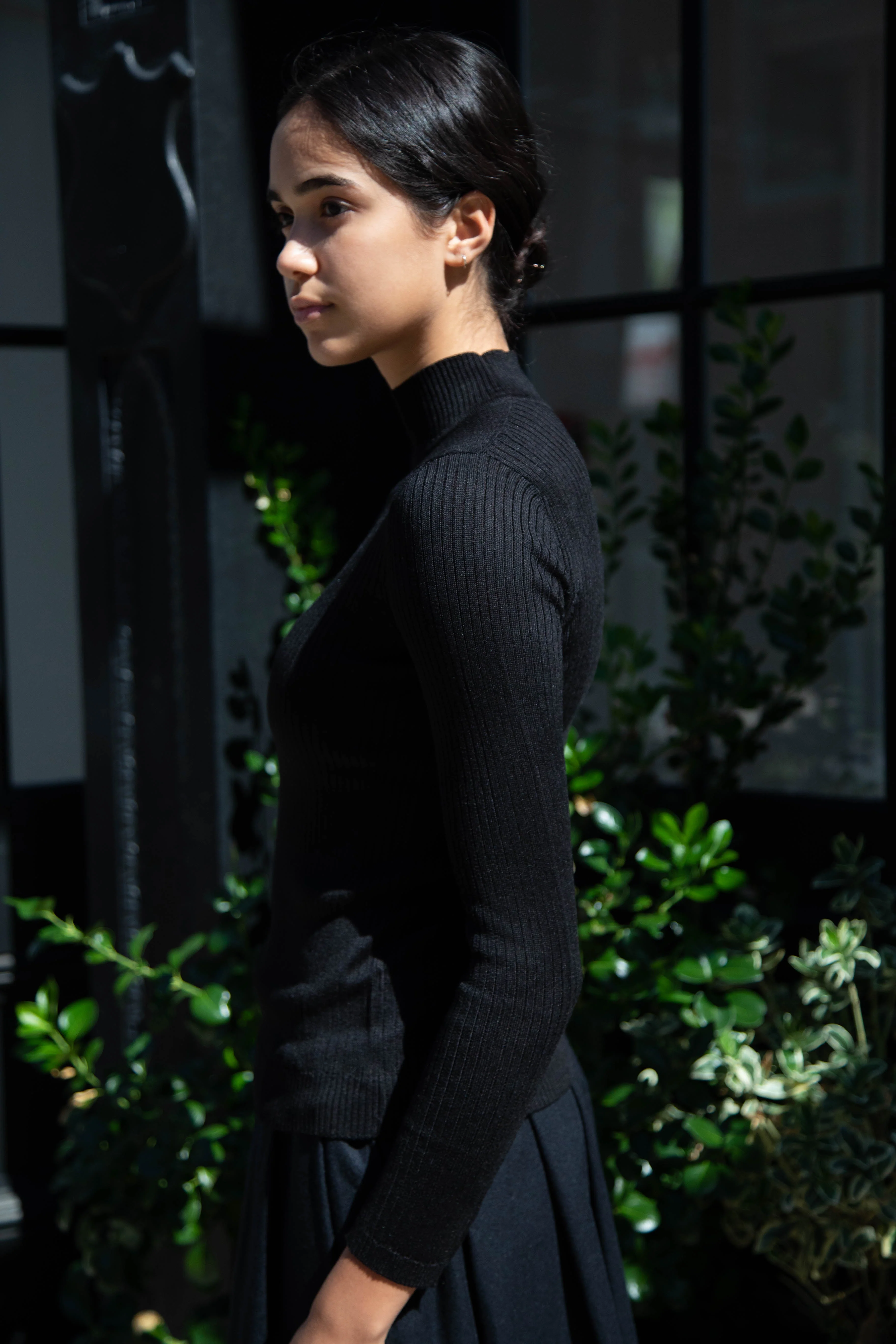 Une Heures Femme Long Sleeve Mock Neck in Noir - Image 25